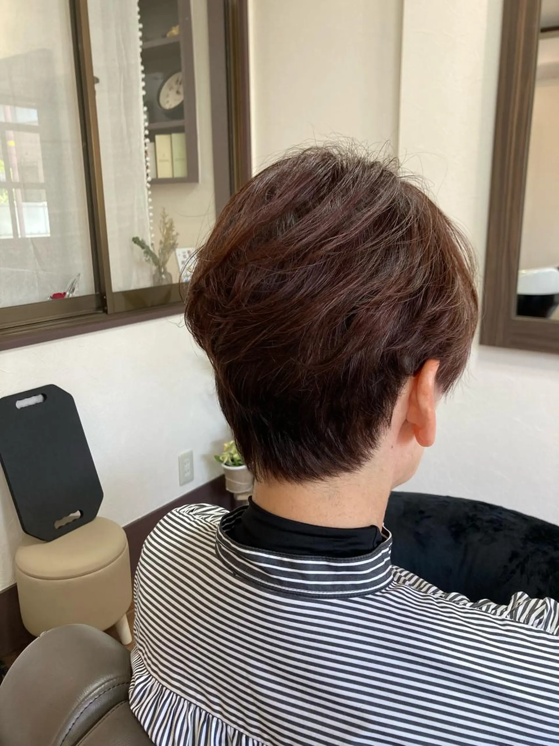 ショート JIU所属・池岡 洋子のヘアスタイル