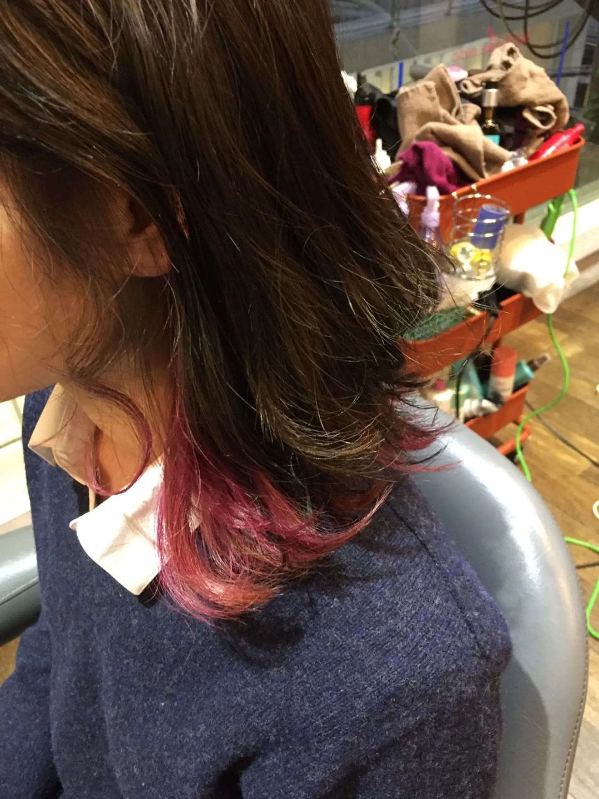 ミディアム カラー インナーカラー レッドカラー カット ヘアカラー トリートメント 原宿サロン代表 デザインカラー伊藤卓のヘアスタイル