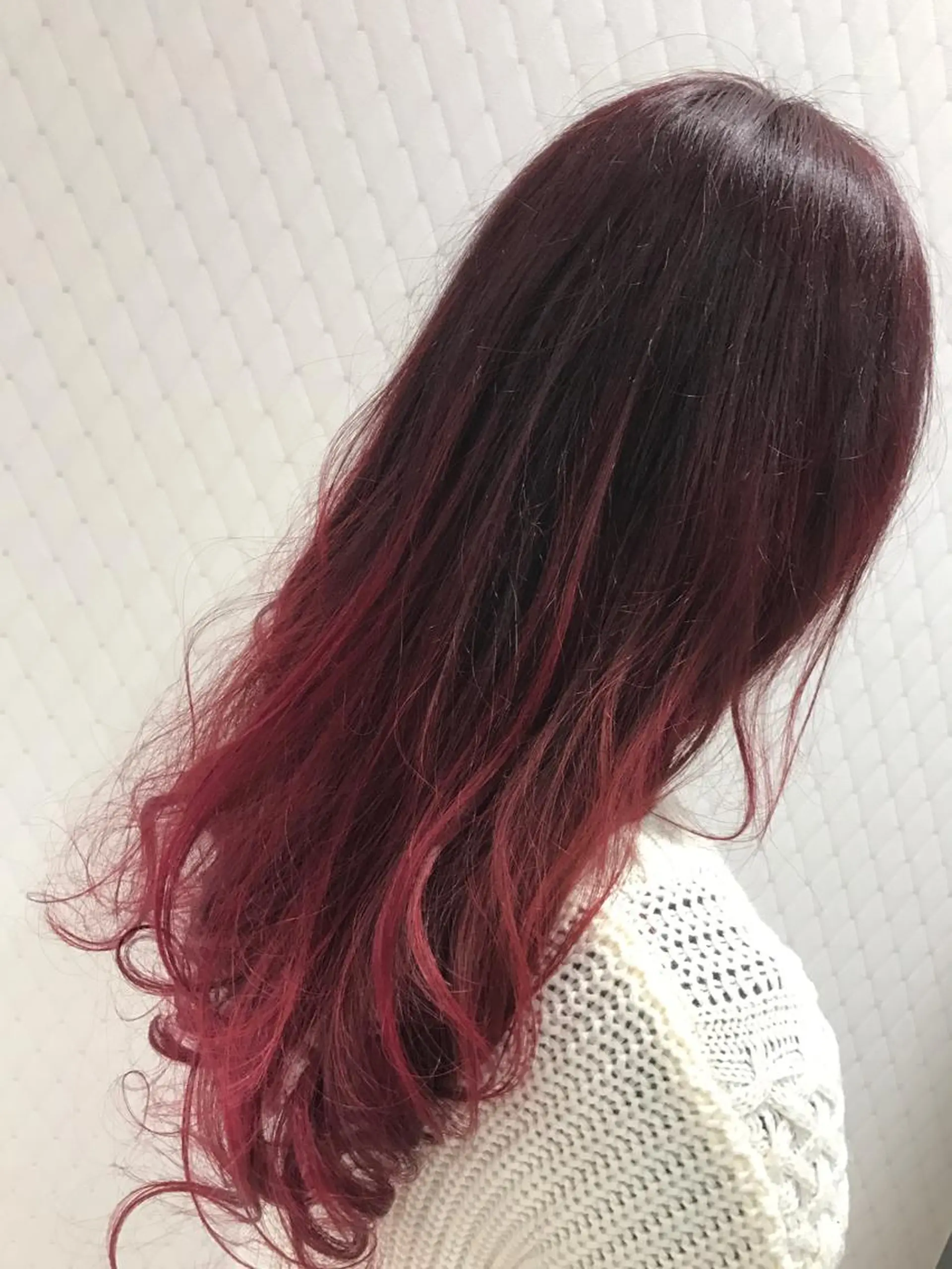 ロング カラー グラデーションカラー ハイライトカラー レッドカラー ハイライト 難しい髪質の縮毛矯正 高岡/射水/髪質改善のヘアスタイル