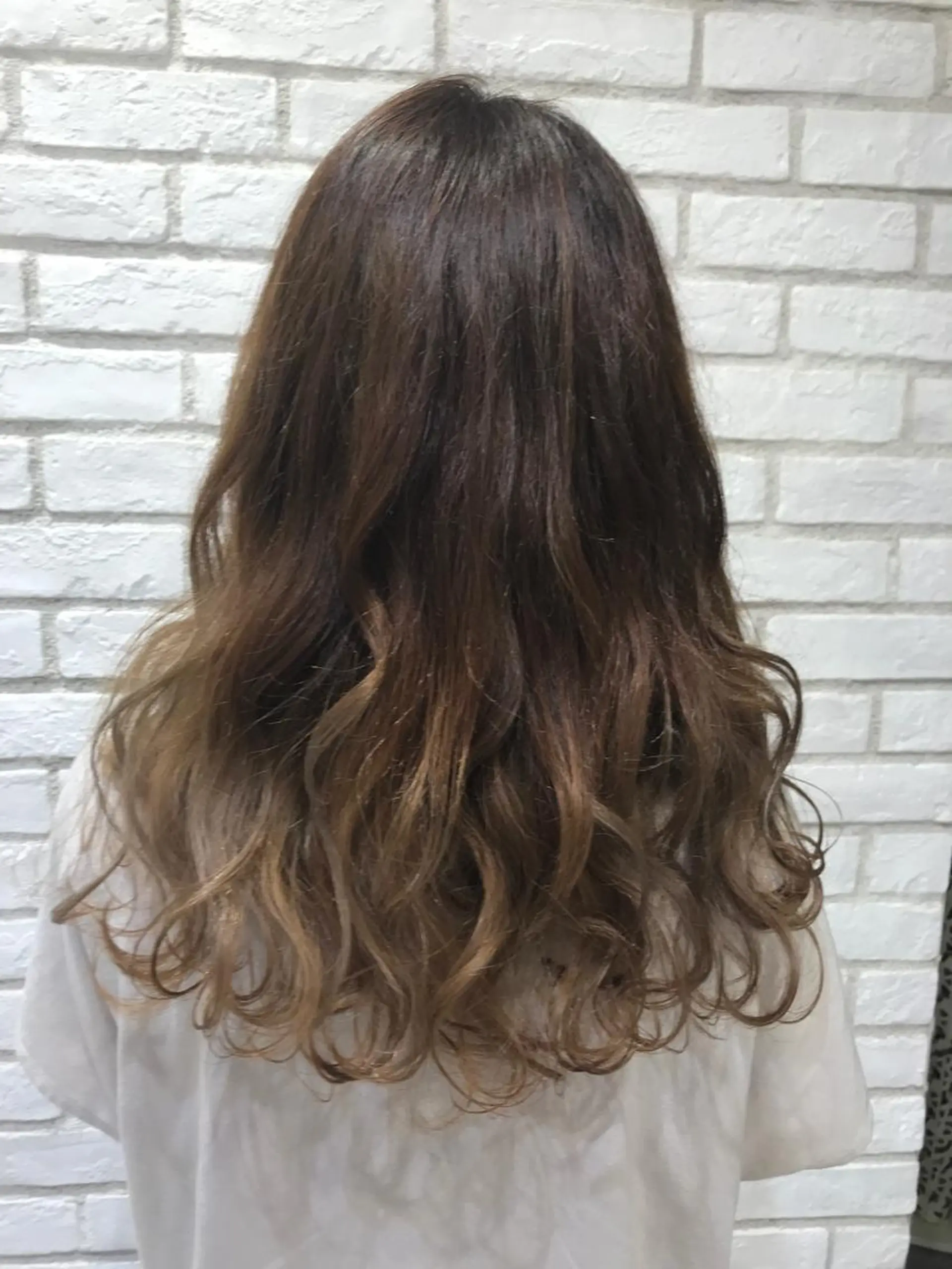 セミロング カラー ベージュカラー グラデーションカラー Ash 戸田公園店のヘアスタイル