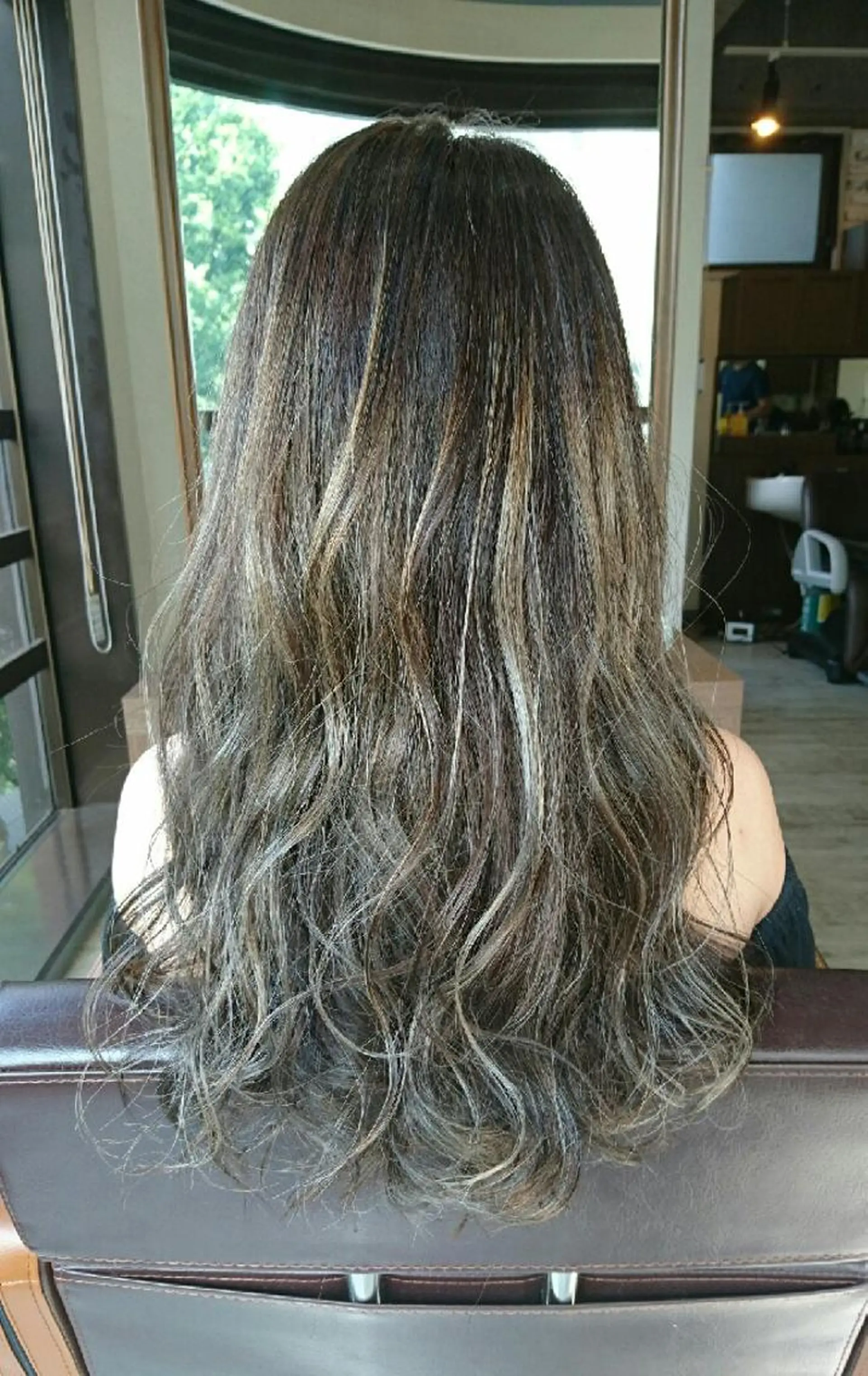 ミディアム セミロング ロング ショート カラー グラデーションカラー ハイライトカラー ハイライト 🌸グレージュ/ ベージュ🌸yutaのヘアスタイル