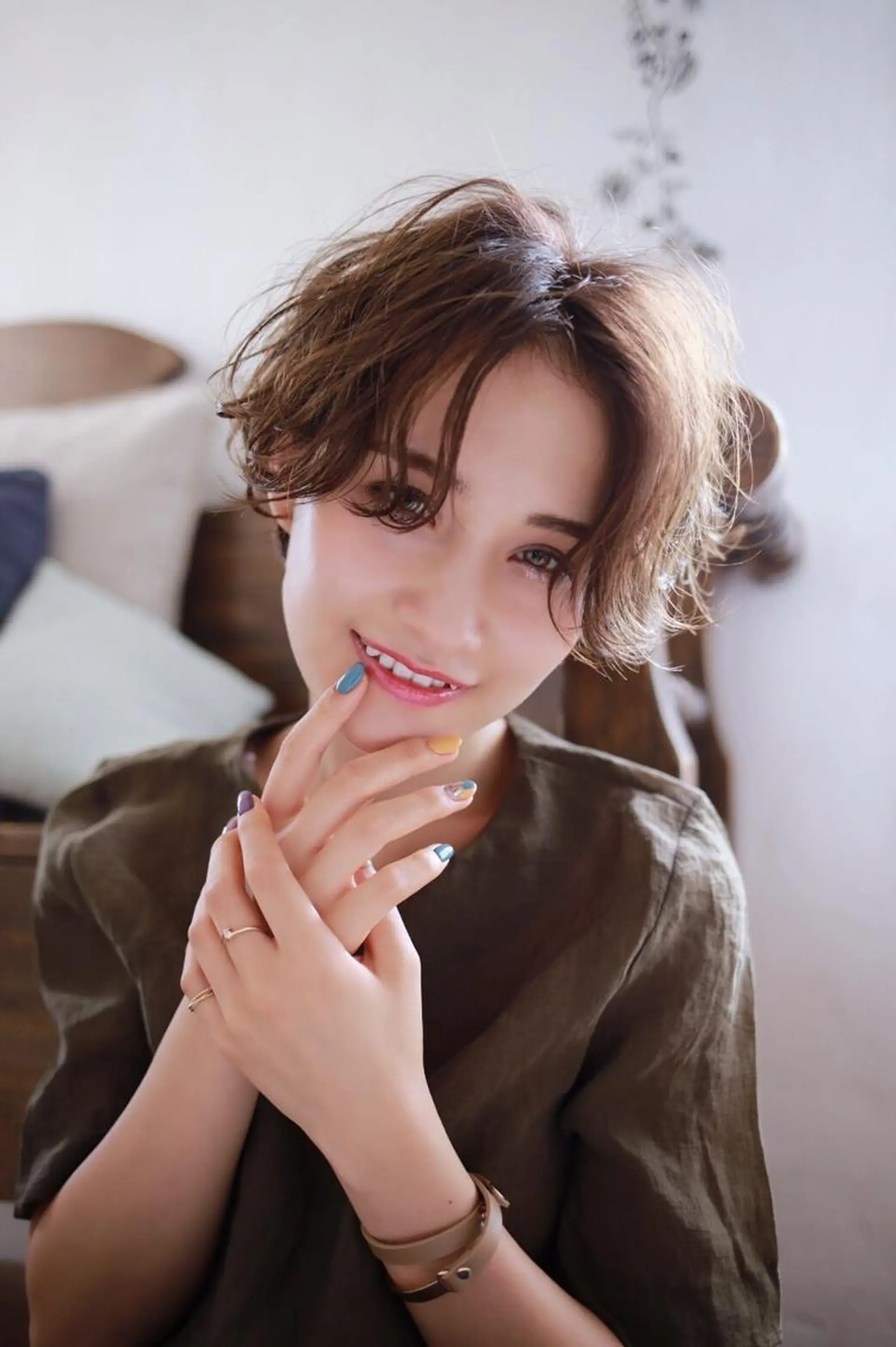 セミロング 松島 涼花のヘアスタイル