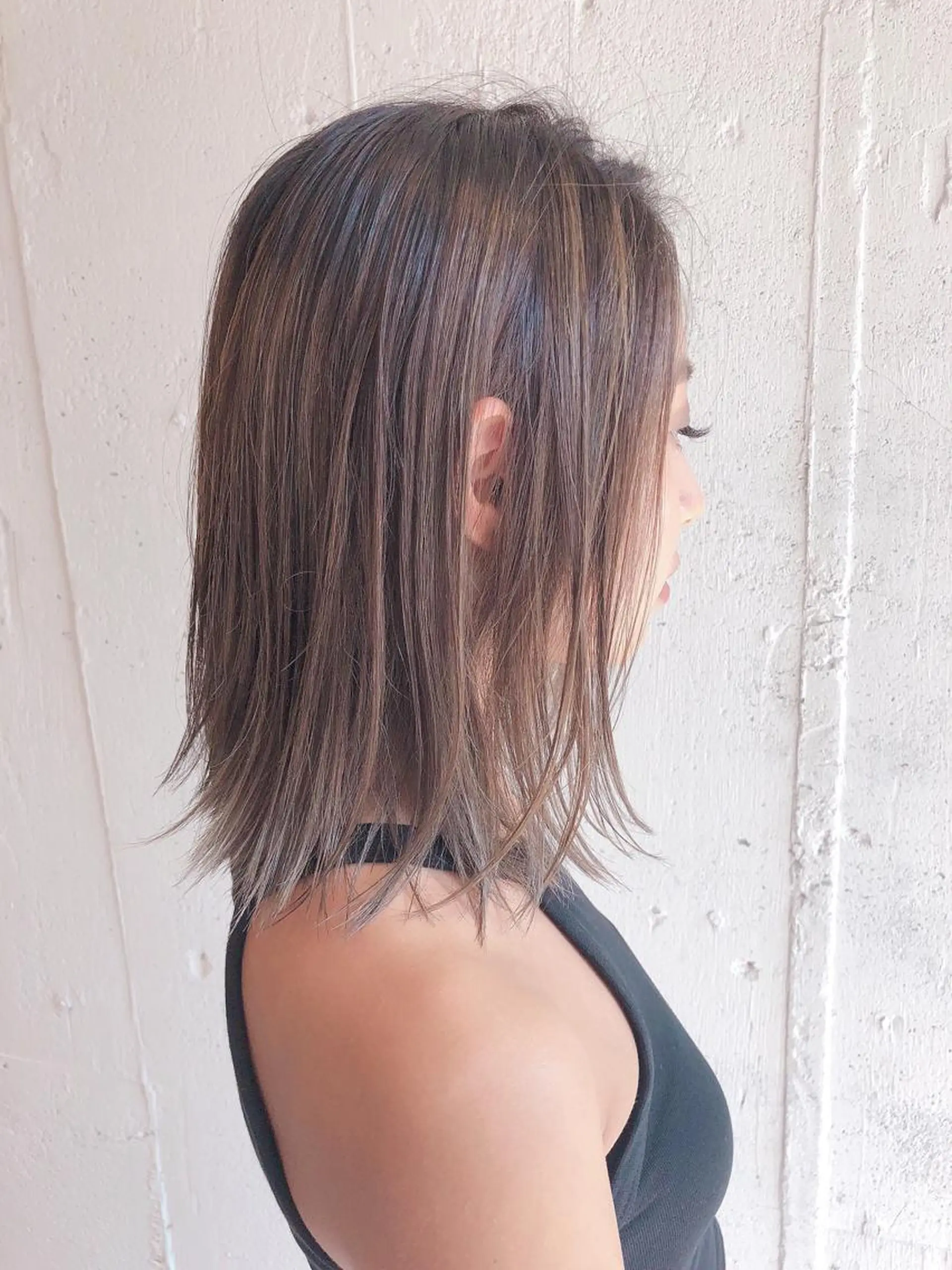 ミディアム カラー ブリーチ ケアブリーチ Fuuu《フゥ》所属・シノザキ シンゴのヘアスタイル