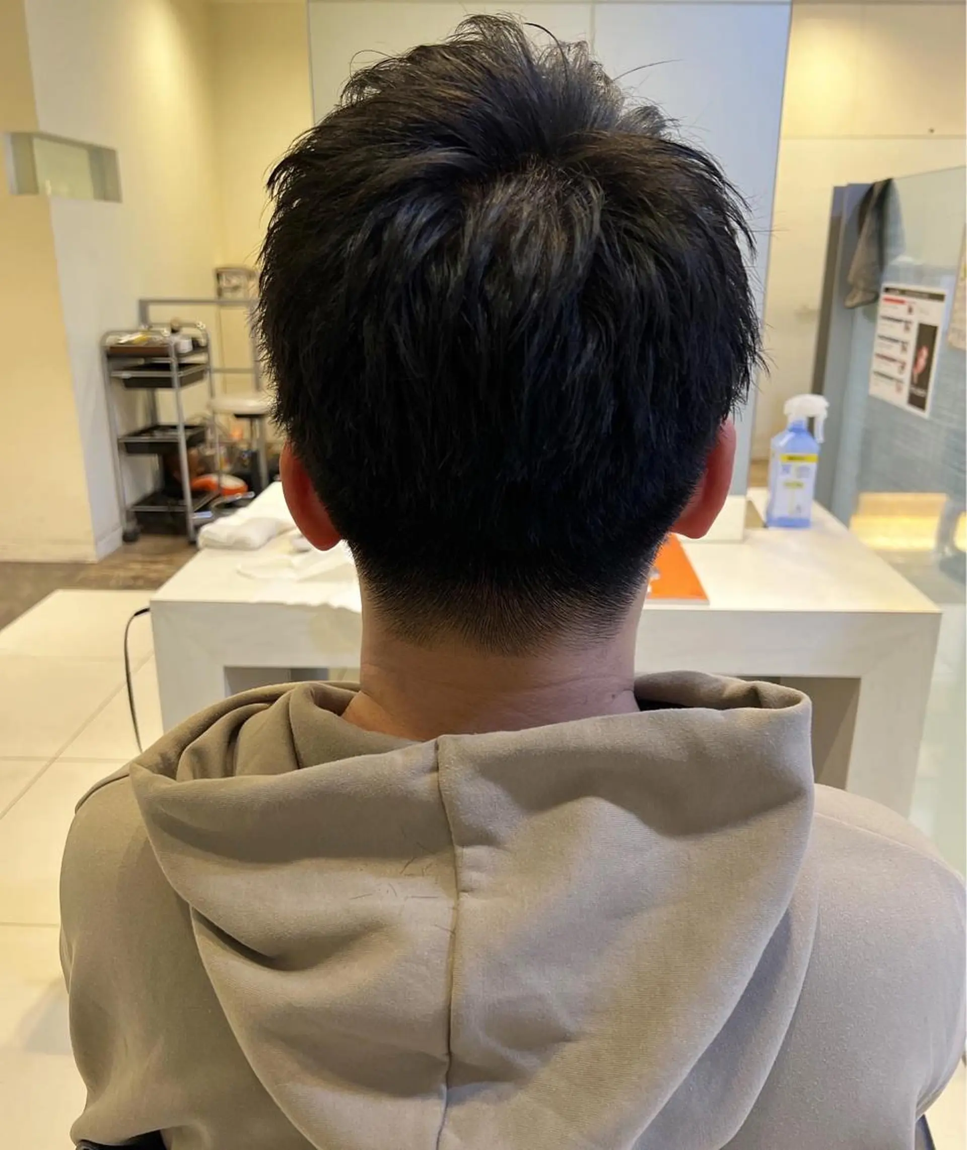 ショート メンズ 小澤 奈津美のヘアスタイル