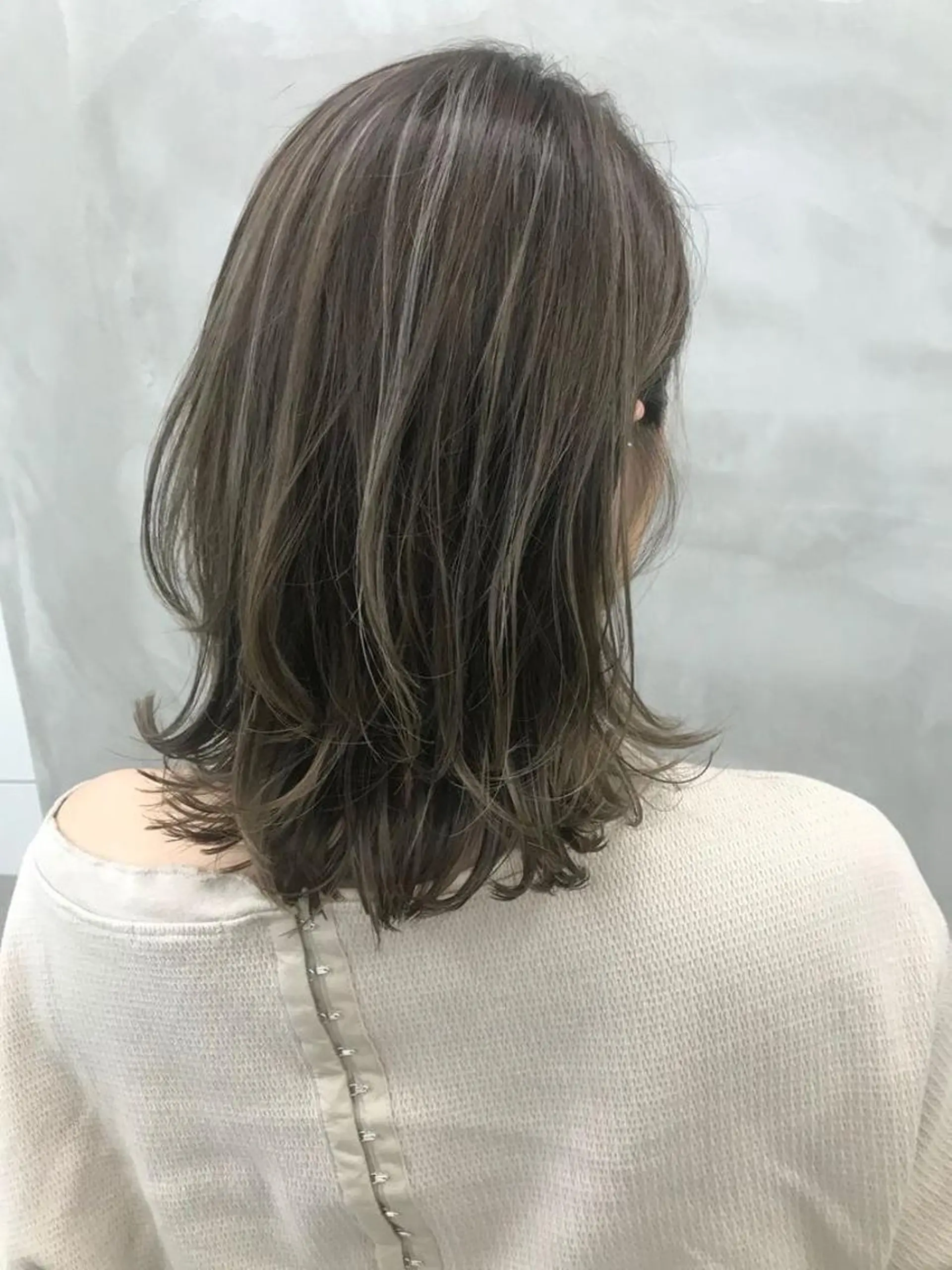カラー NERO 松井 隆人のヘアスタイル