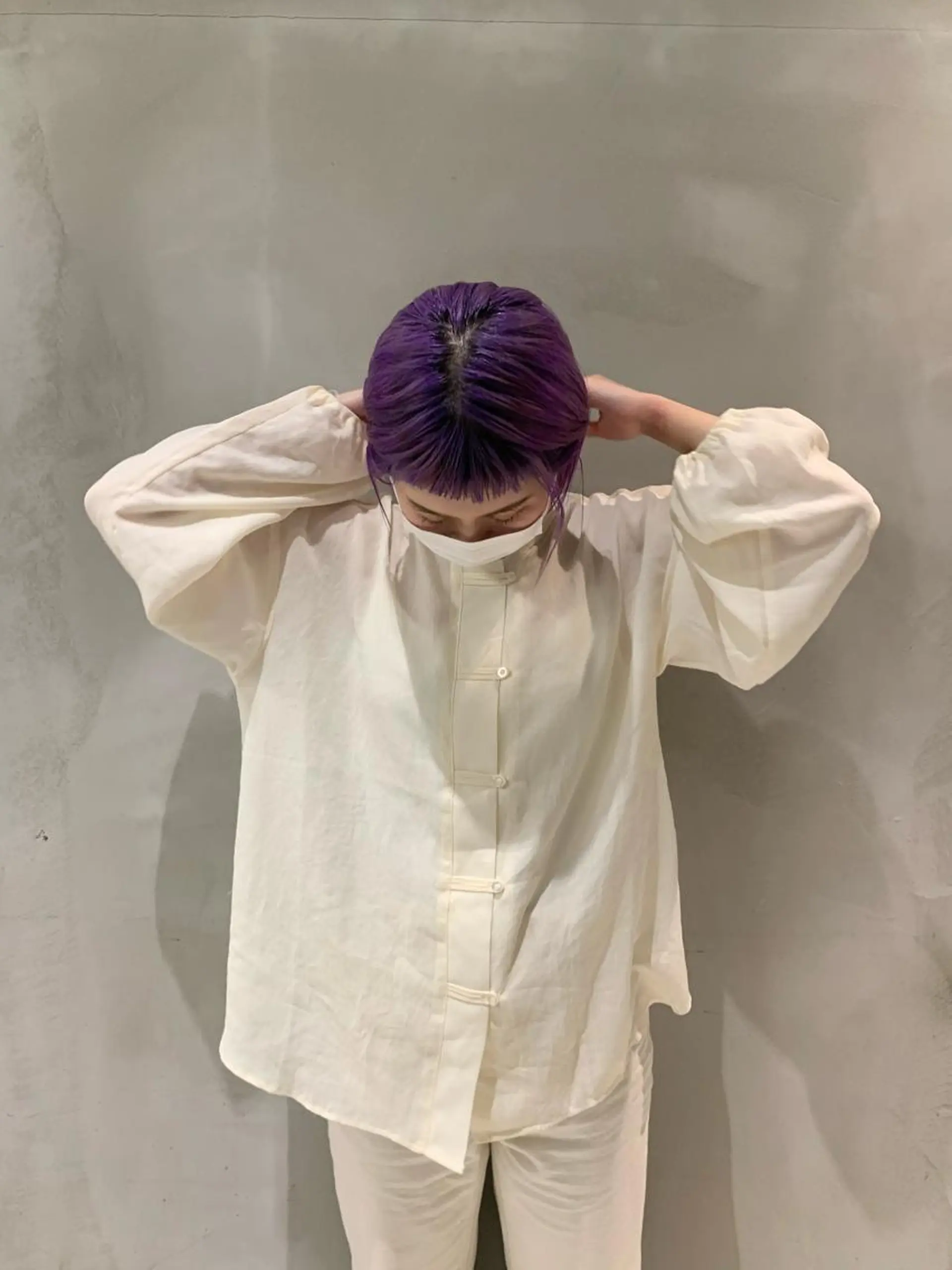 ショート ボブ/ハイトーン REINAのヘアスタイル