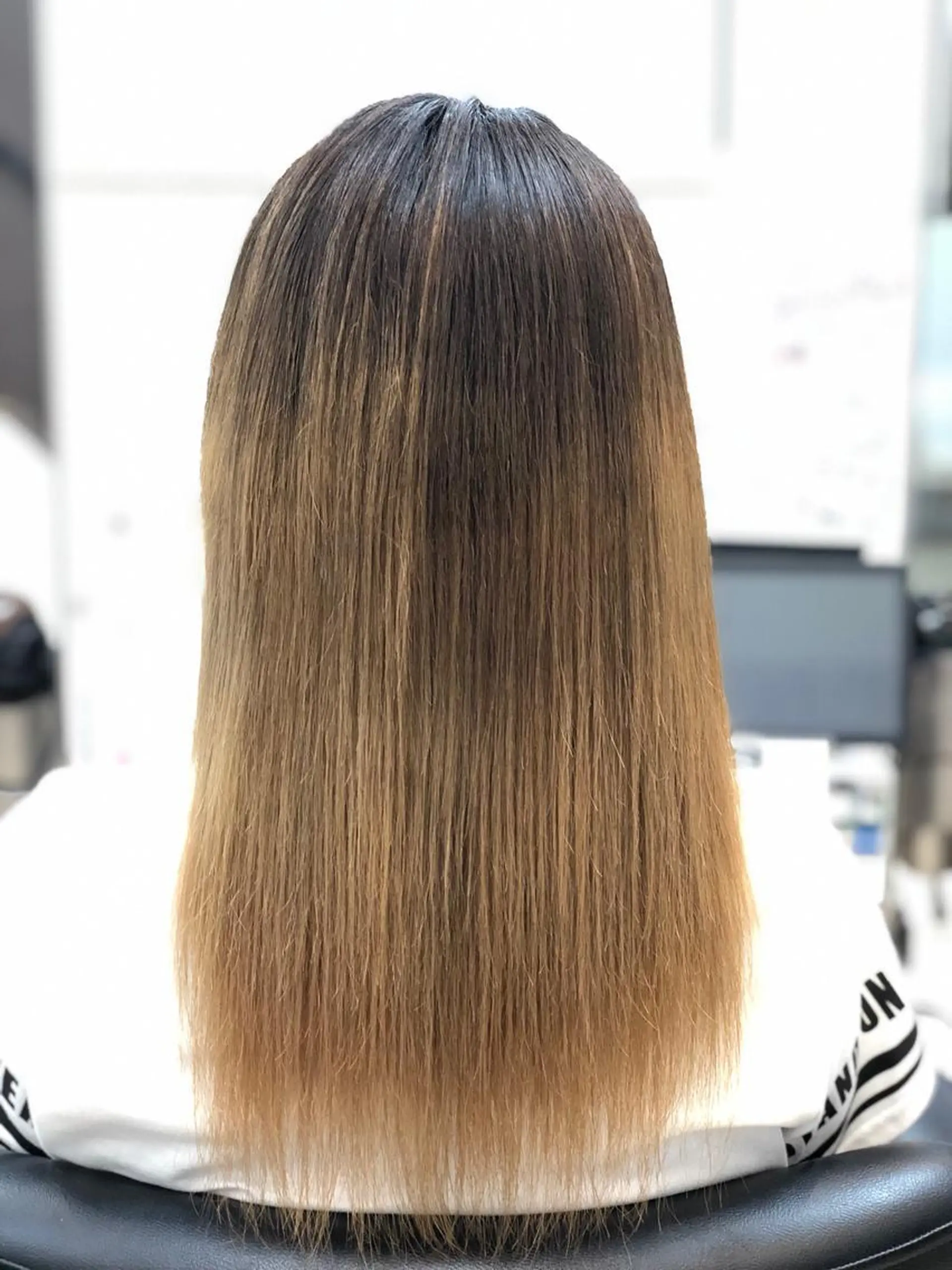 ロング 斎藤 みくのヘアスタイル