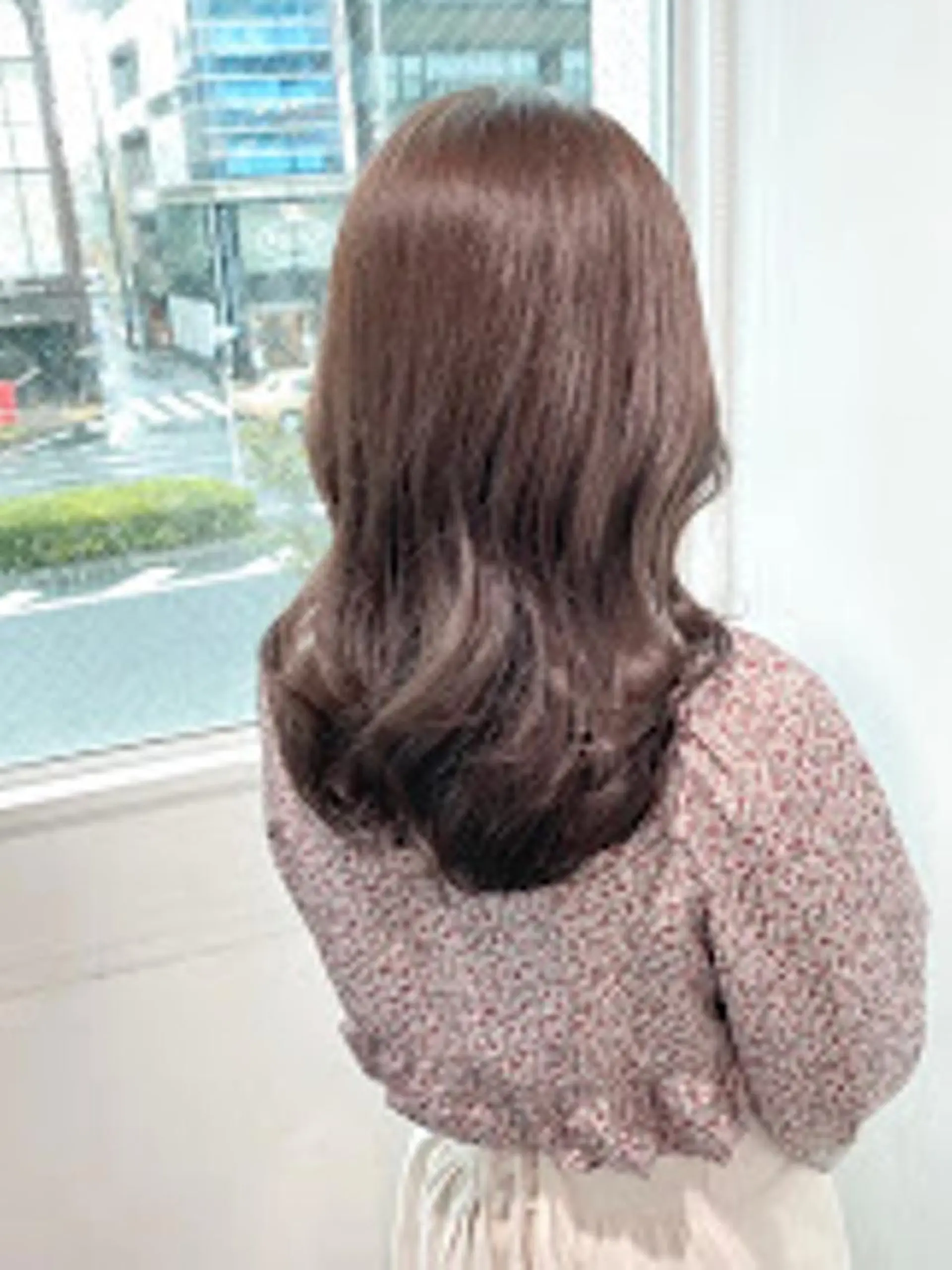 カラー 🪞SHE池袋 Official🪞のヘアスタイル