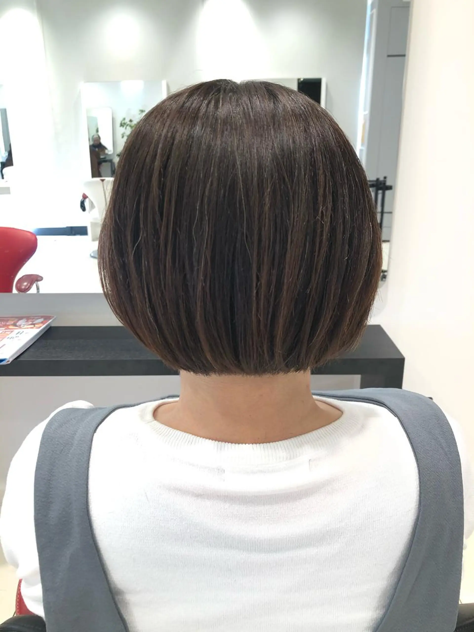 ショート ショートボブ ボブ ショートヘア ショート/白髪ぼかし 君和田若菜のヘアスタイル