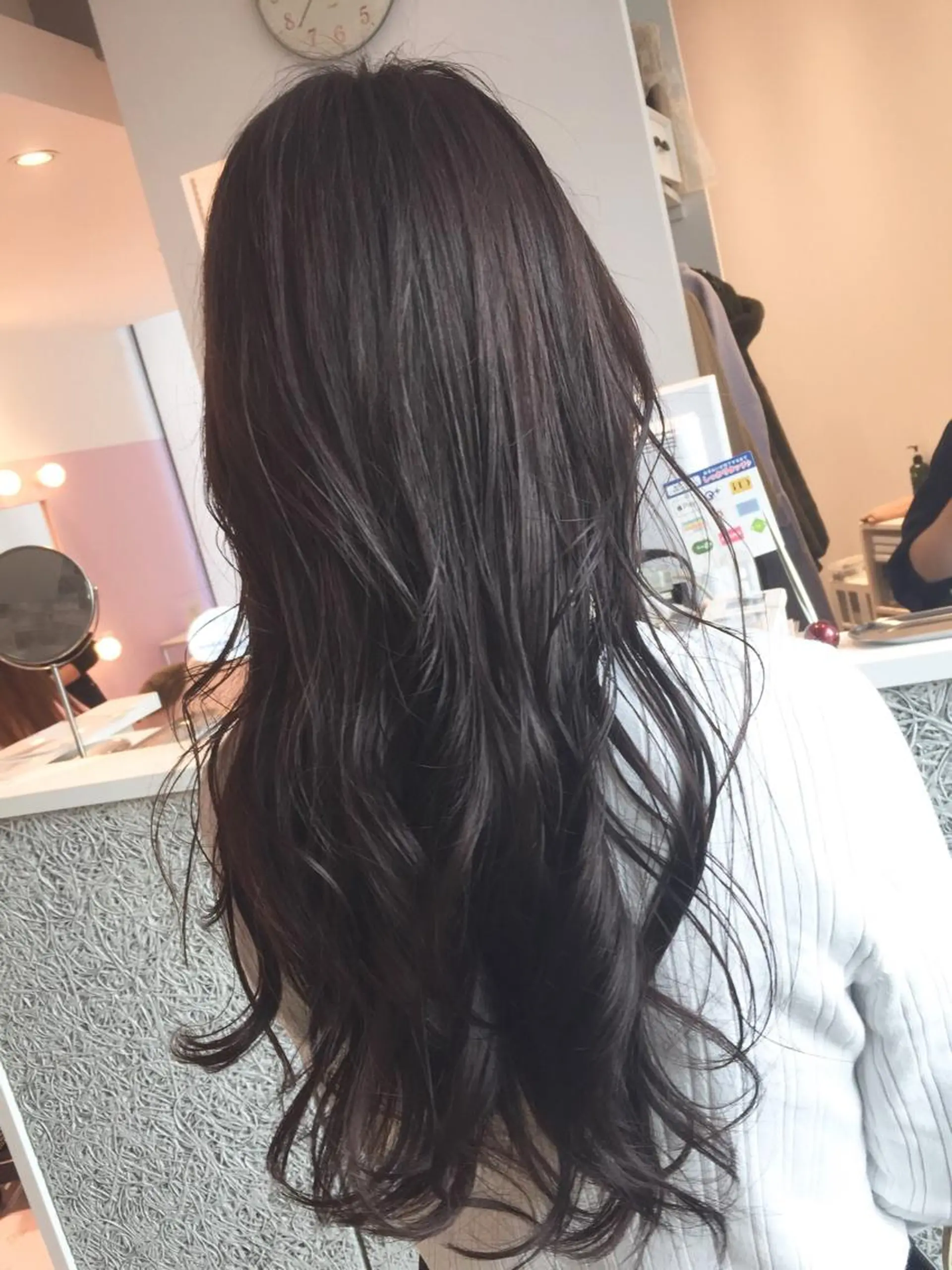 セミロング アッシュ カット ヘアカラー トリートメント ヘッドスパ 所渉/韓国レイヤー /ウルフカットのヘアスタイル