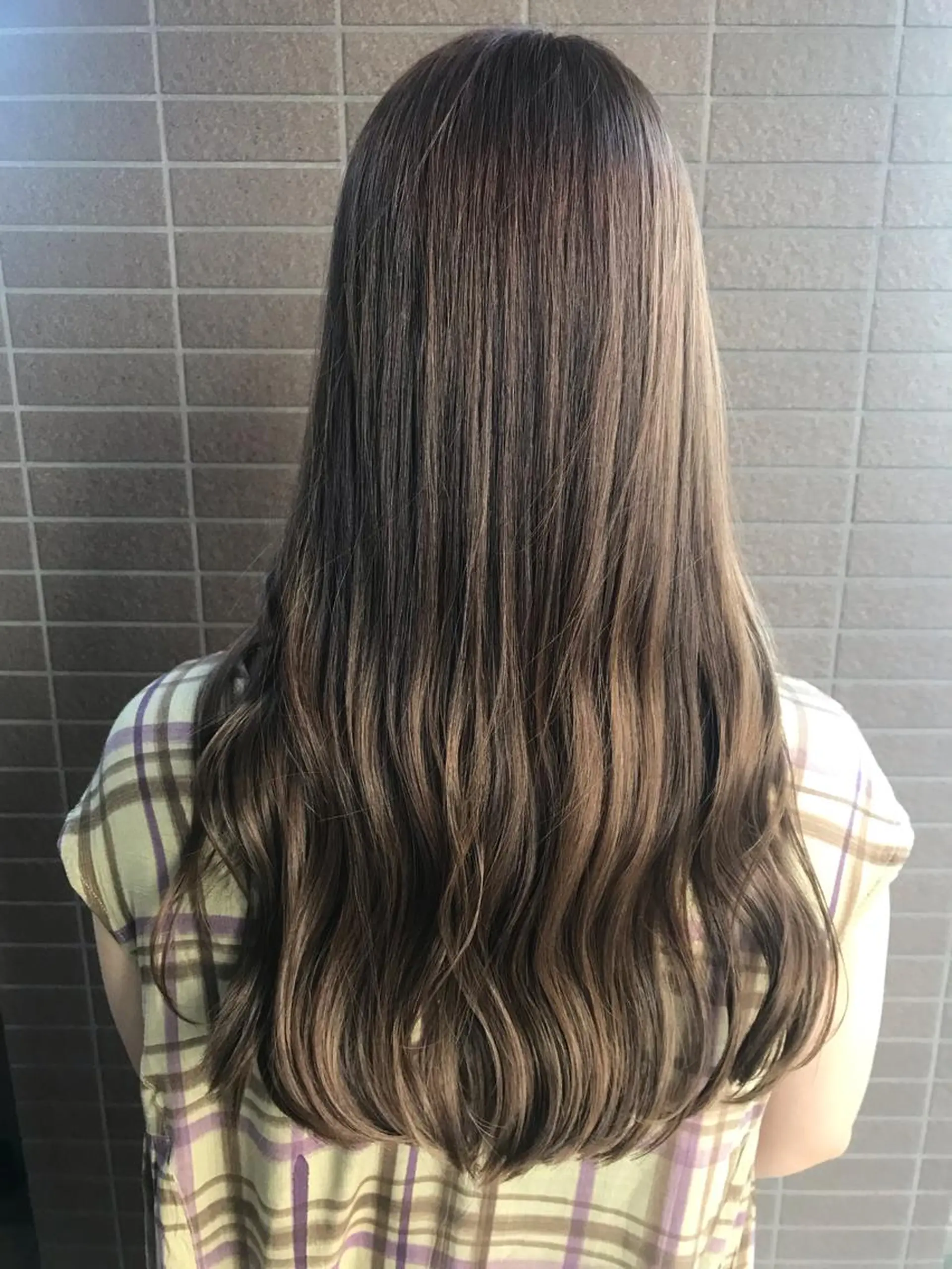 ロング ヘアカラー トリートメント yukari 艶髪ヘアのヘアスタイル