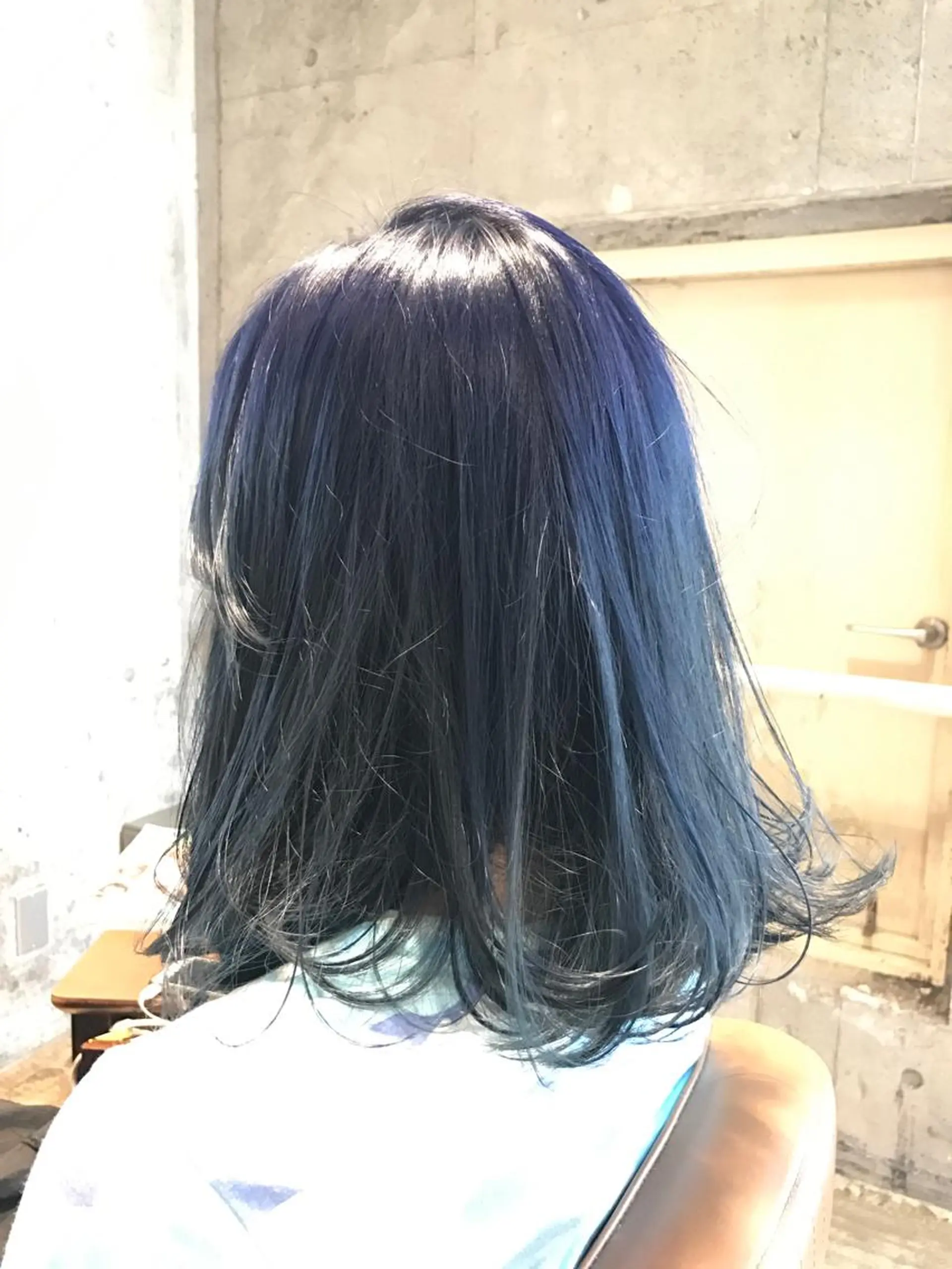 ミディアム カラー パーマ ヘアアレンジ メンズ キッズ ネイル マツエク・マツパ メンズブリーチ ブリーチ ダブルカラー ネイビーカラー ネイビー サロンドミルク 原宿のヘアスタイル