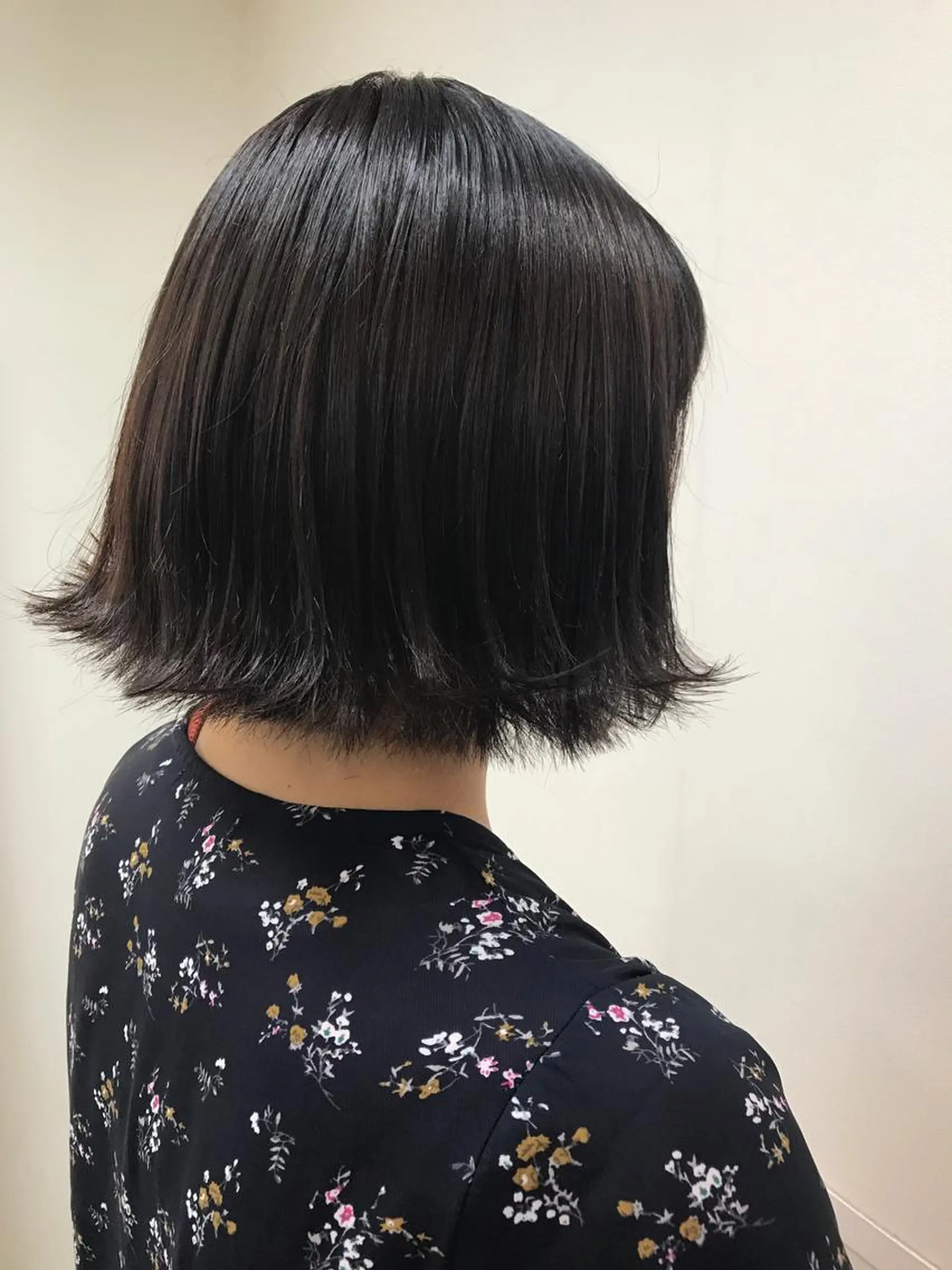 ショート カラー 馴染ませNo.1🧃 エクステ・アレンジのヘアスタイル