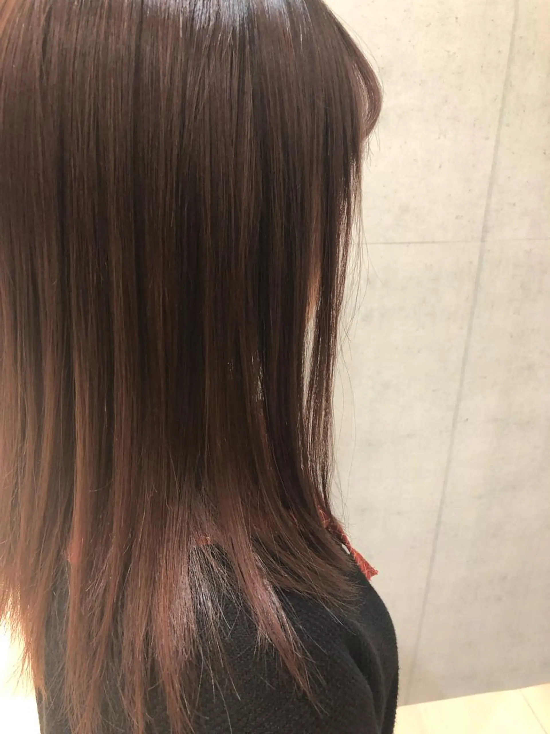 ミディアム カラー 樋渡 侑希のヘアスタイル