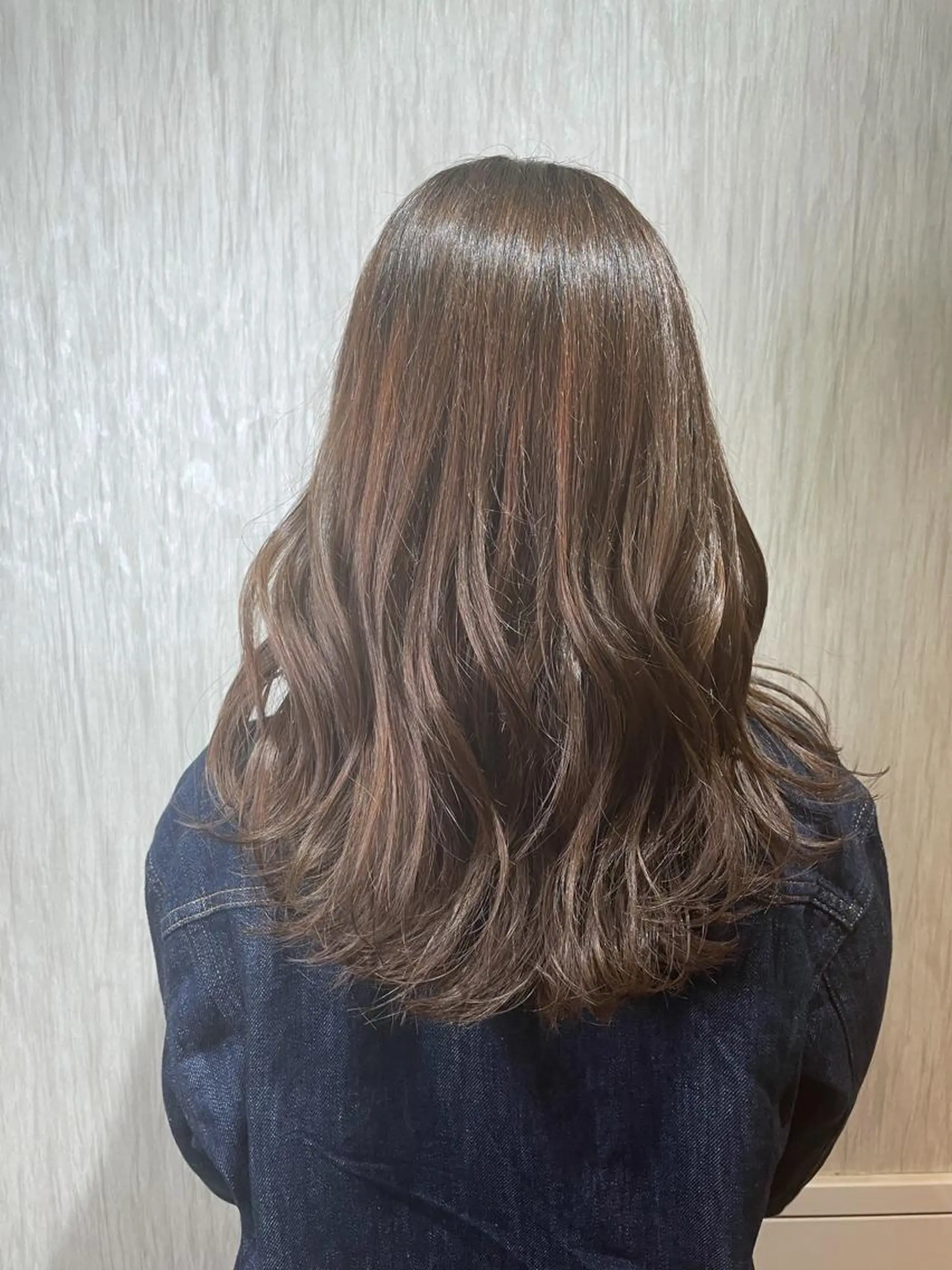 ミディアム カラー トリートメント カット ヘアカラー トリートメント newiGRANDE 🌈萩原聖也のヘアスタイル