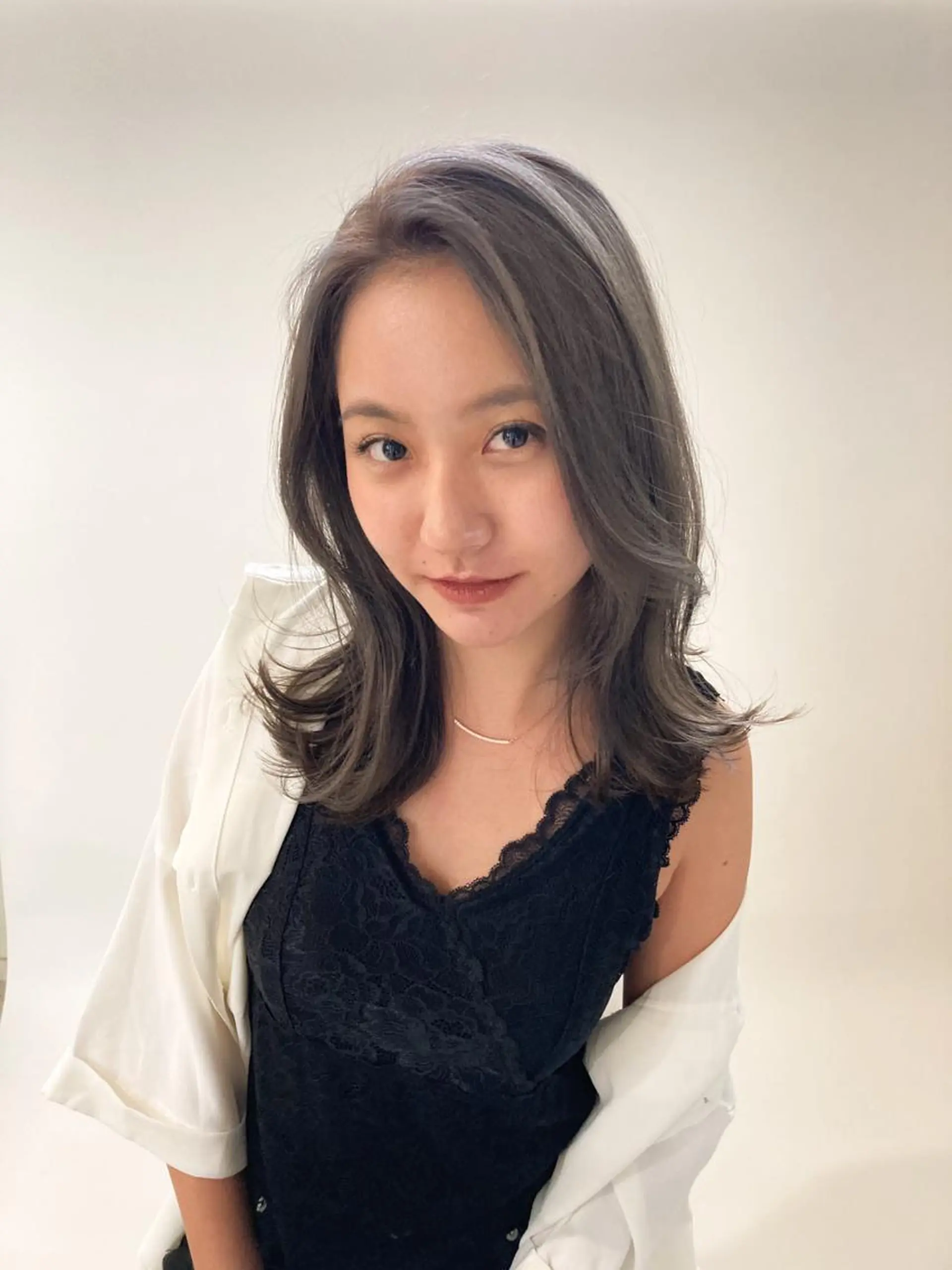 ミディアム カラー 透明感カラー 💙31日限定 💙金井悠華💙のヘアスタイル