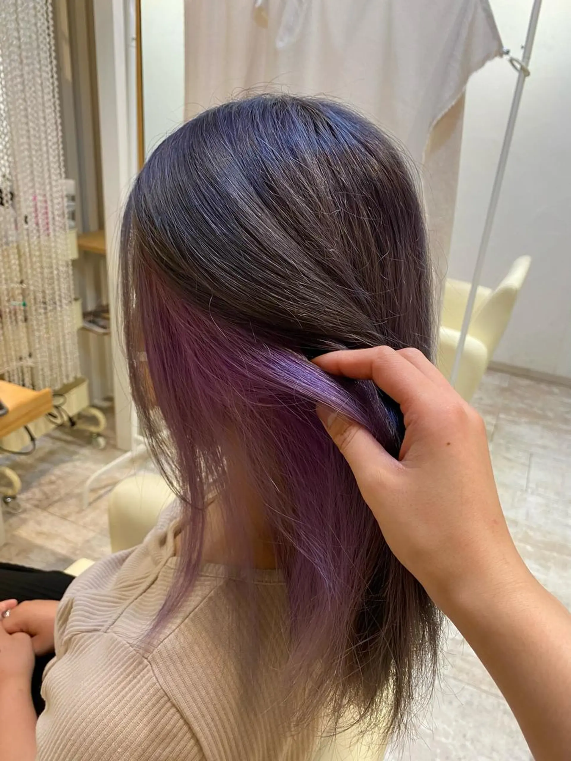 ミディアム カラー ブリーチ ケアブリーチ 透明感カラー ダブルカラー イヤリングカラー ブリーチなしWカラー /酸性ストレート河本のヘアスタイル