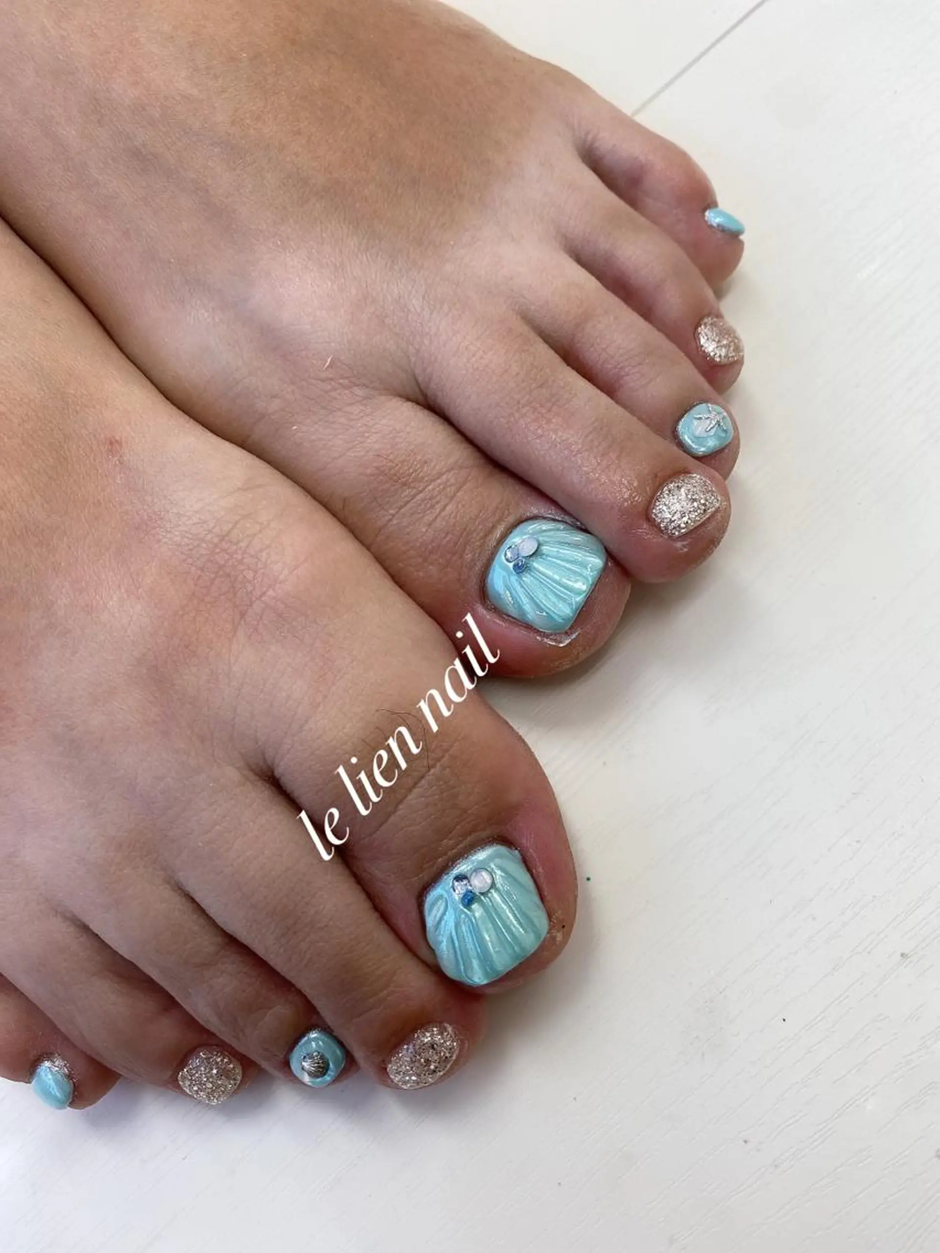 ネイル フットネイル 夏ネイル le lien nailのネイルデザイン