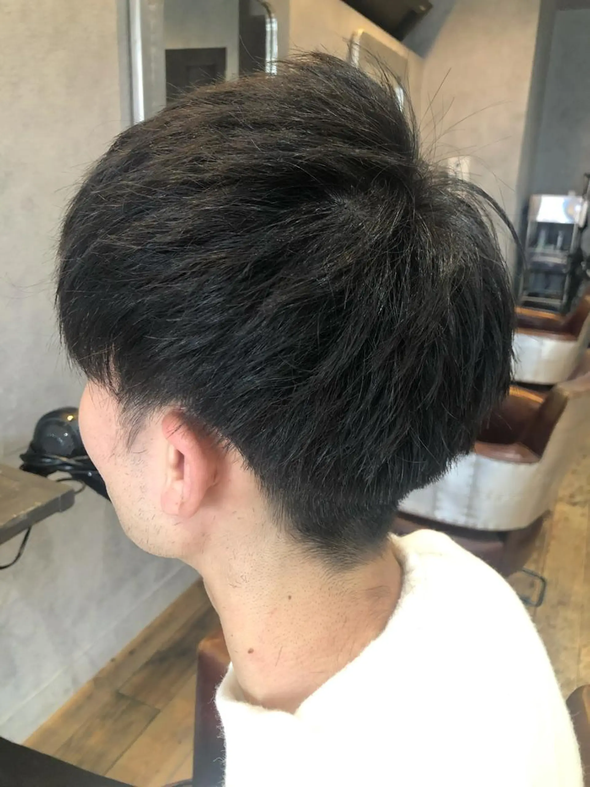 メンズ マッシュ 刈り上げ 櫻井 未悠のヘアスタイル