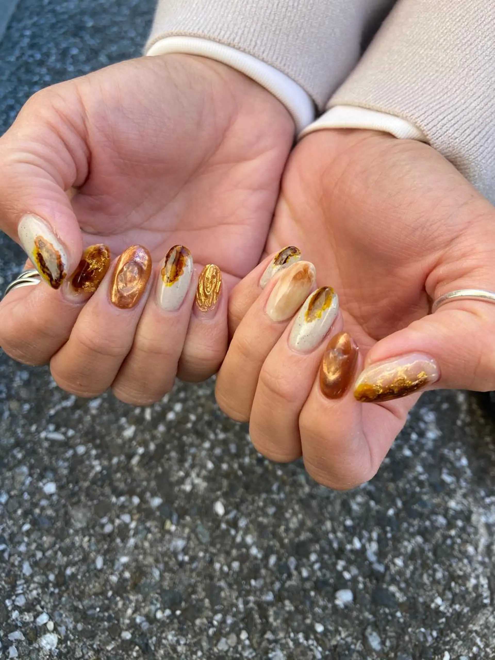 ネイル ミラーネイル ニュアンスネイル . unffのネイルデザイン