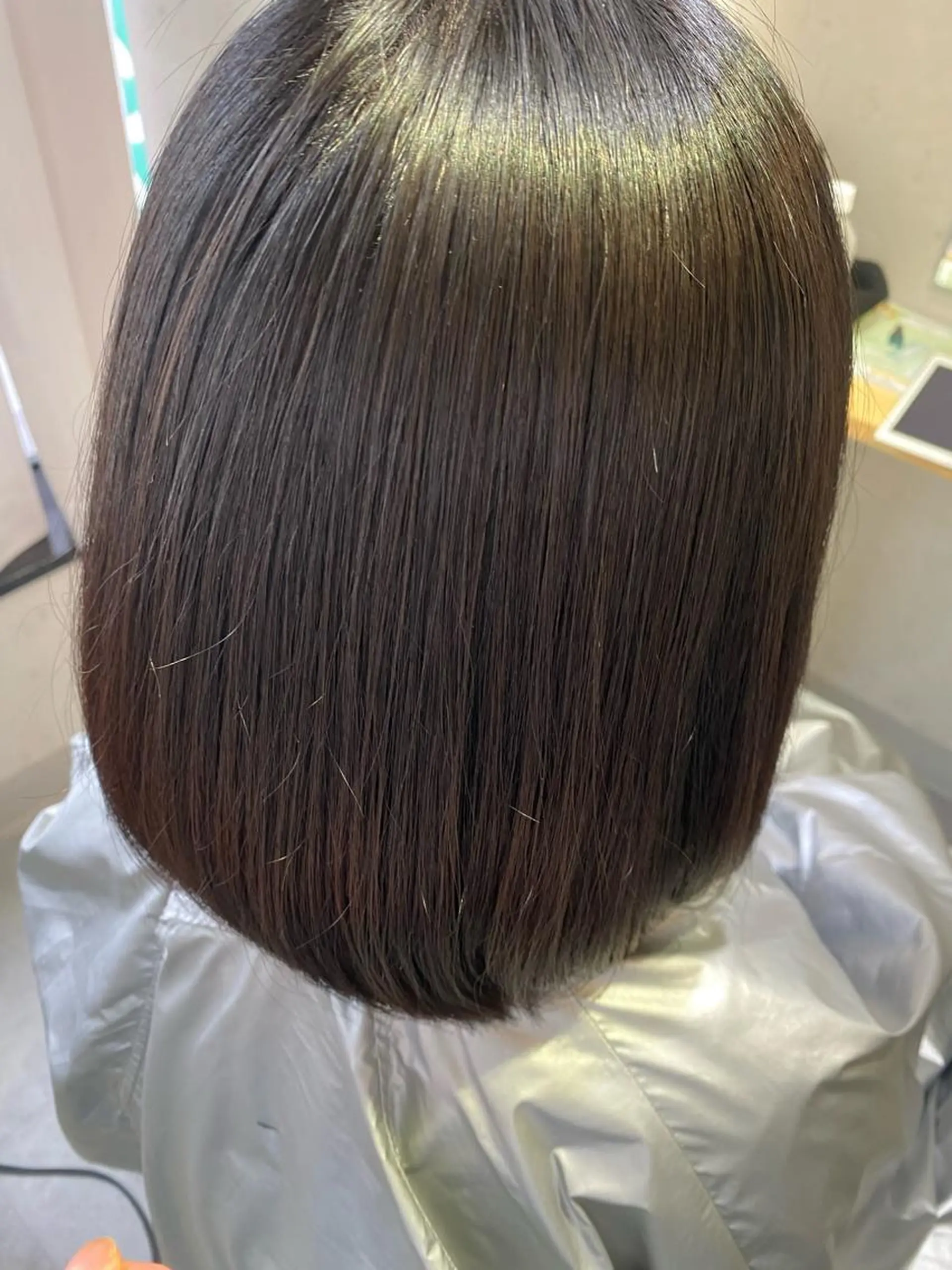 ミディアム カット 三吉 悠介のヘアスタイル