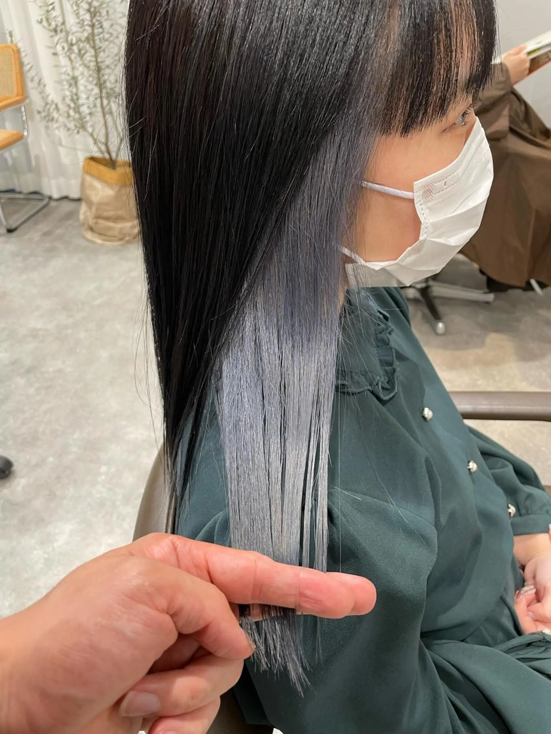 セミロング uyu 【ウユ】のヘアスタイル