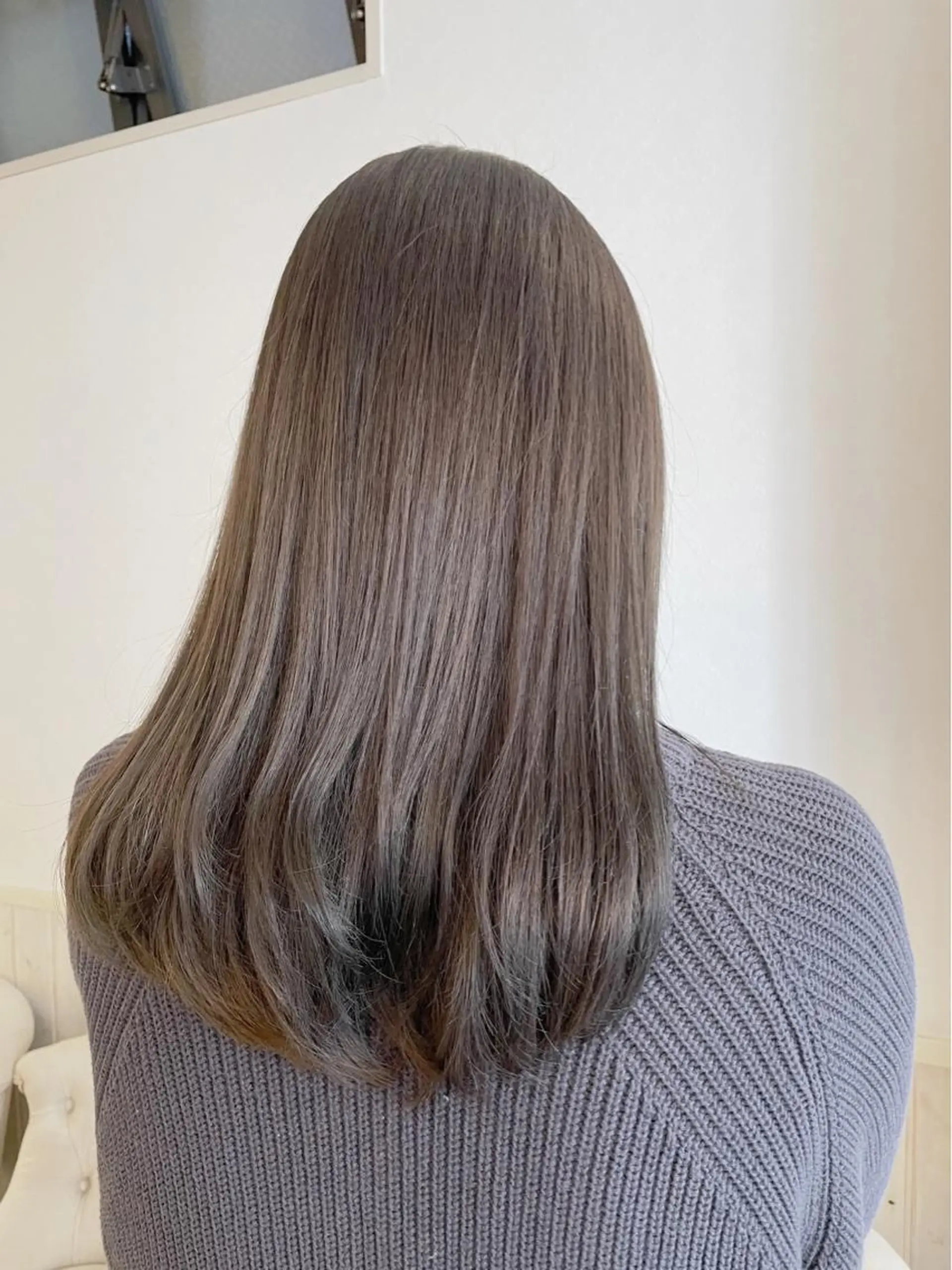 セミロング 松島 涼花のヘアスタイル