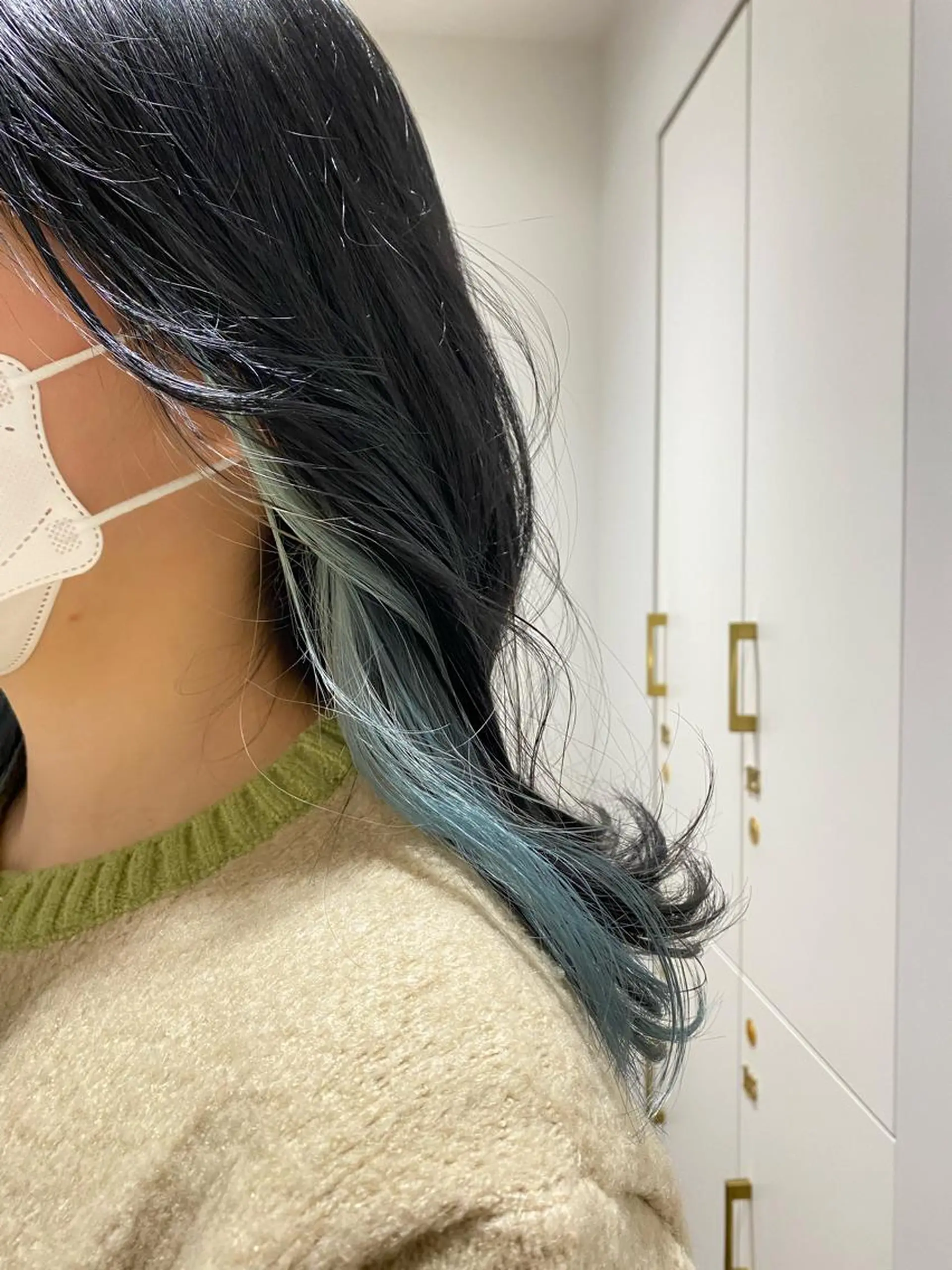 カラー イヤリングカラー 増井 彩乃のヘアスタイル