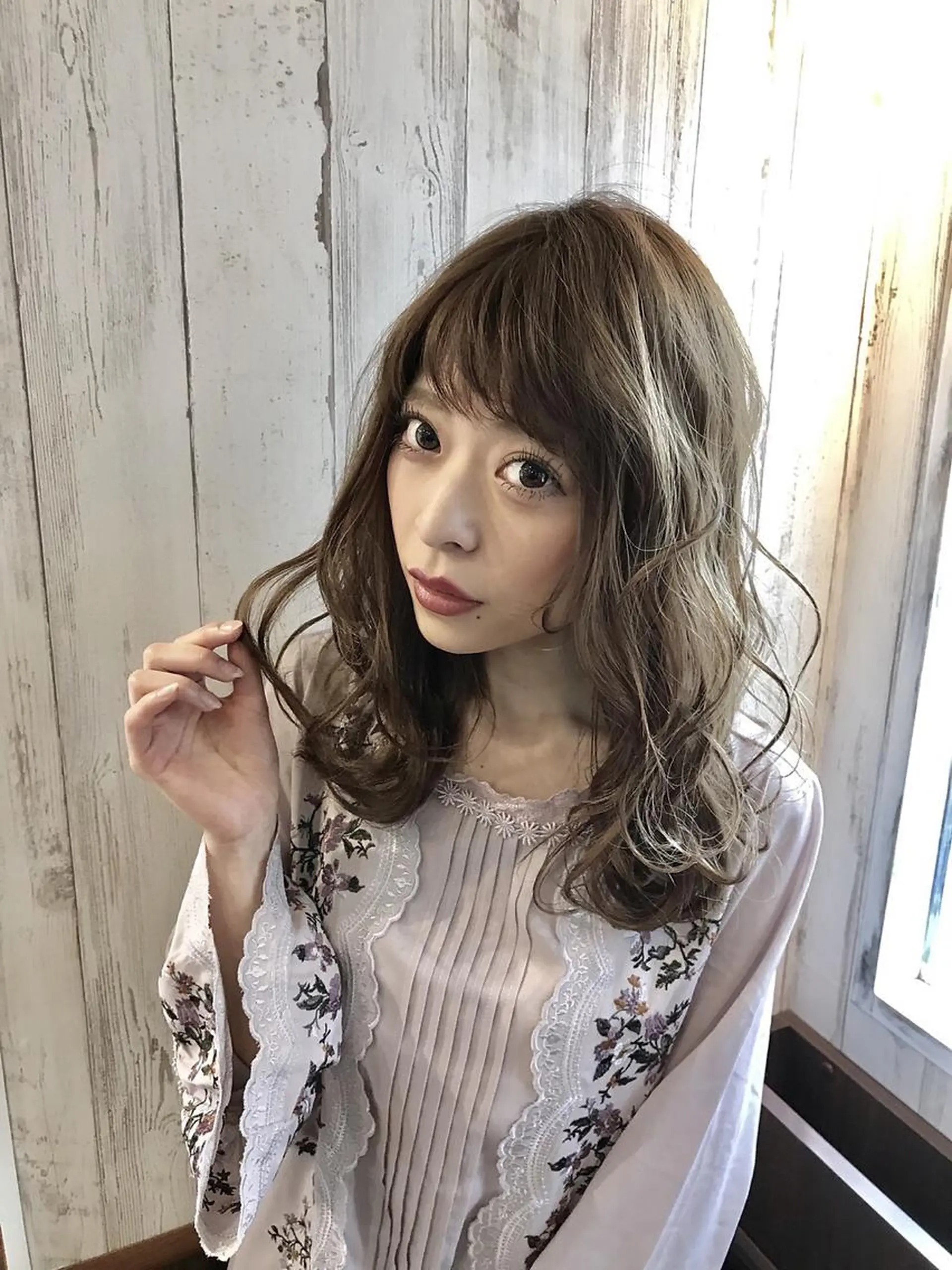 ロング カラー パーマ Amor等々力所属・佐藤 三四郎のヘアスタイル
