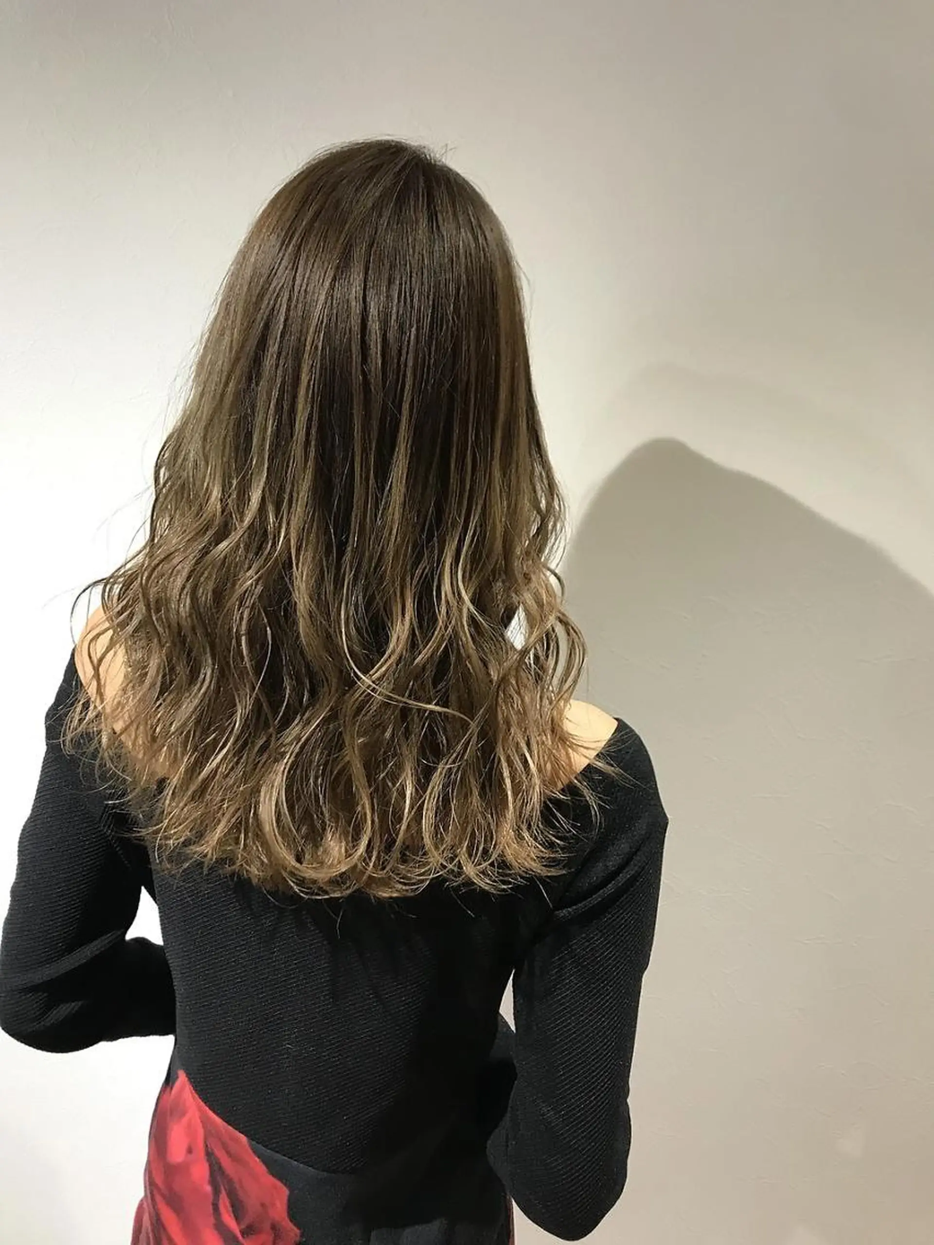 セミロング カラー Device ディバイスのヘアスタイル