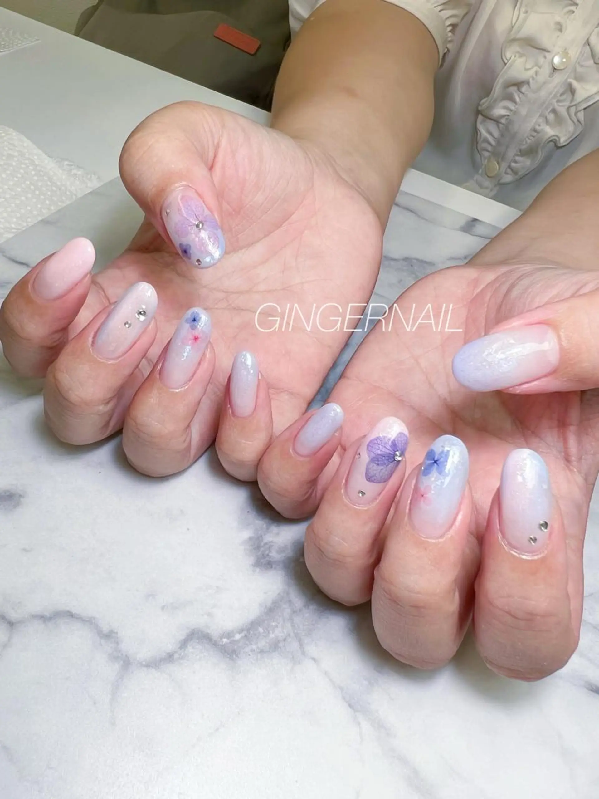 ネイル ハンドネイル ハンドケア GINGER NAIL所属・代々木 GINGERNAILのネイルデザイン