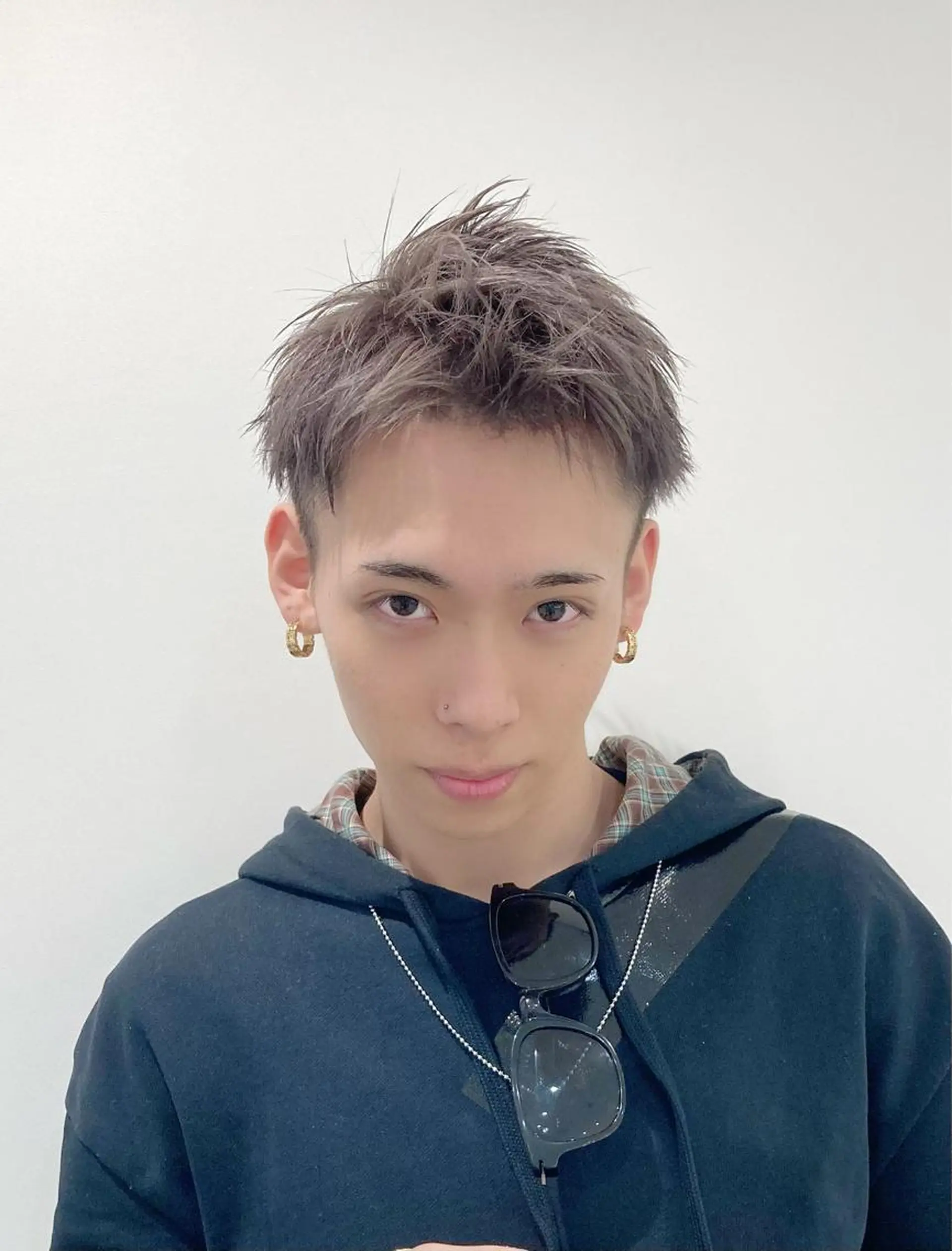 ショート カラー メンズ Ruriブリーチ 酸性ストレートのヘアスタイル