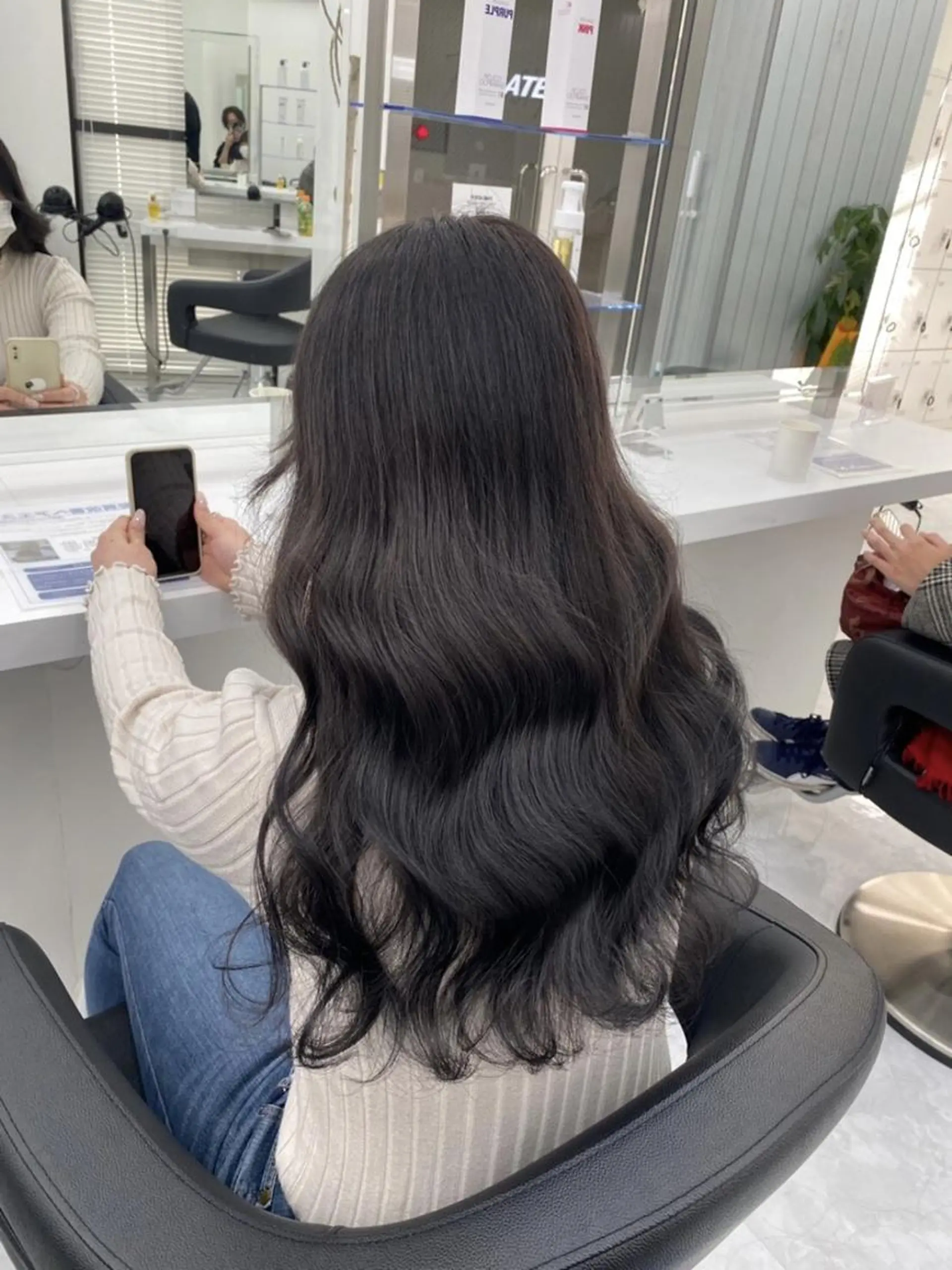 カラー 透明感くすみカラー 🩶カナタ🩶のヘアスタイル