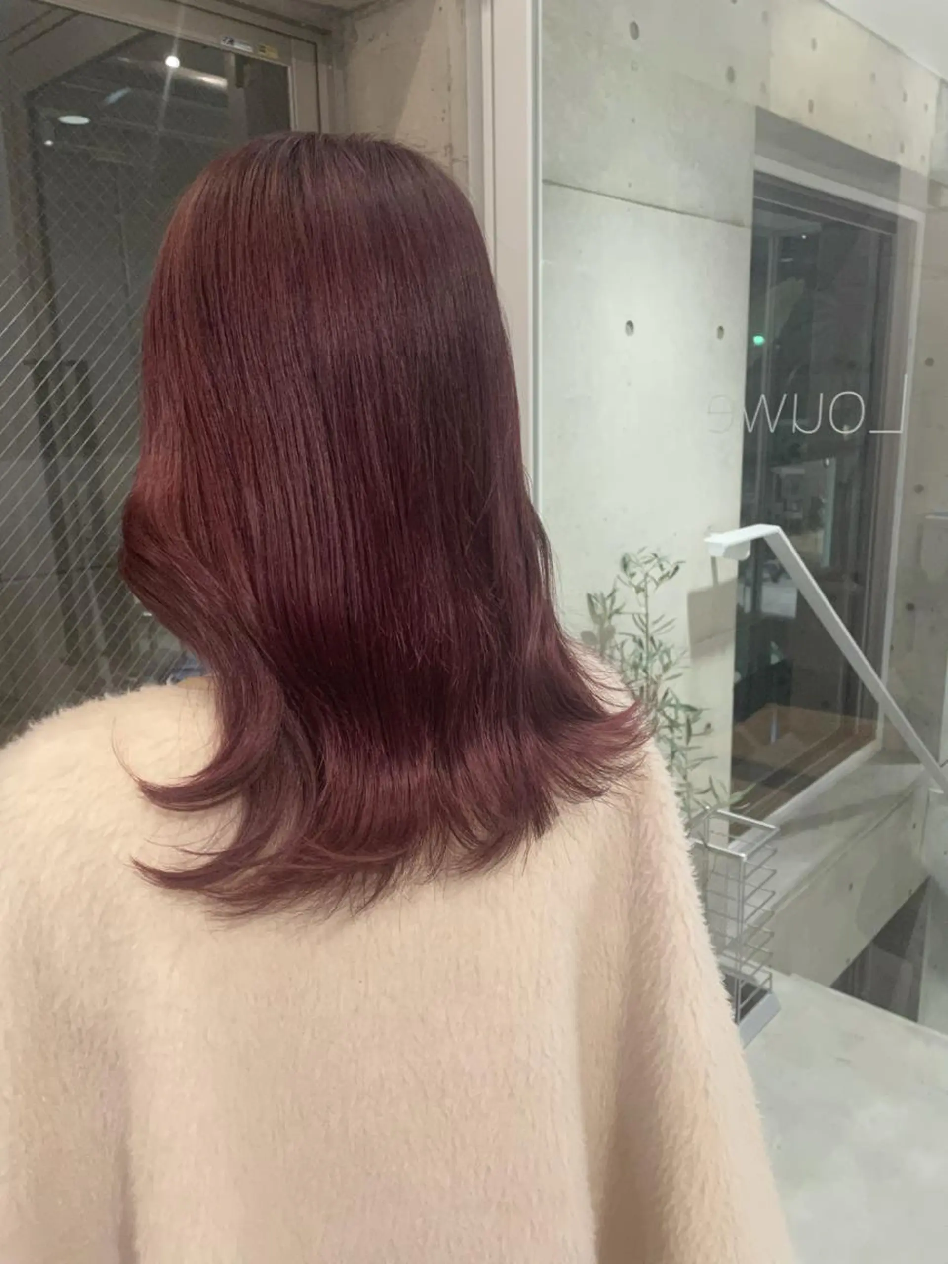 ミディアム カラー ピンクカラー ヘアカラー トリートメント レイヤーカット🎀 kanaのヘアスタイル