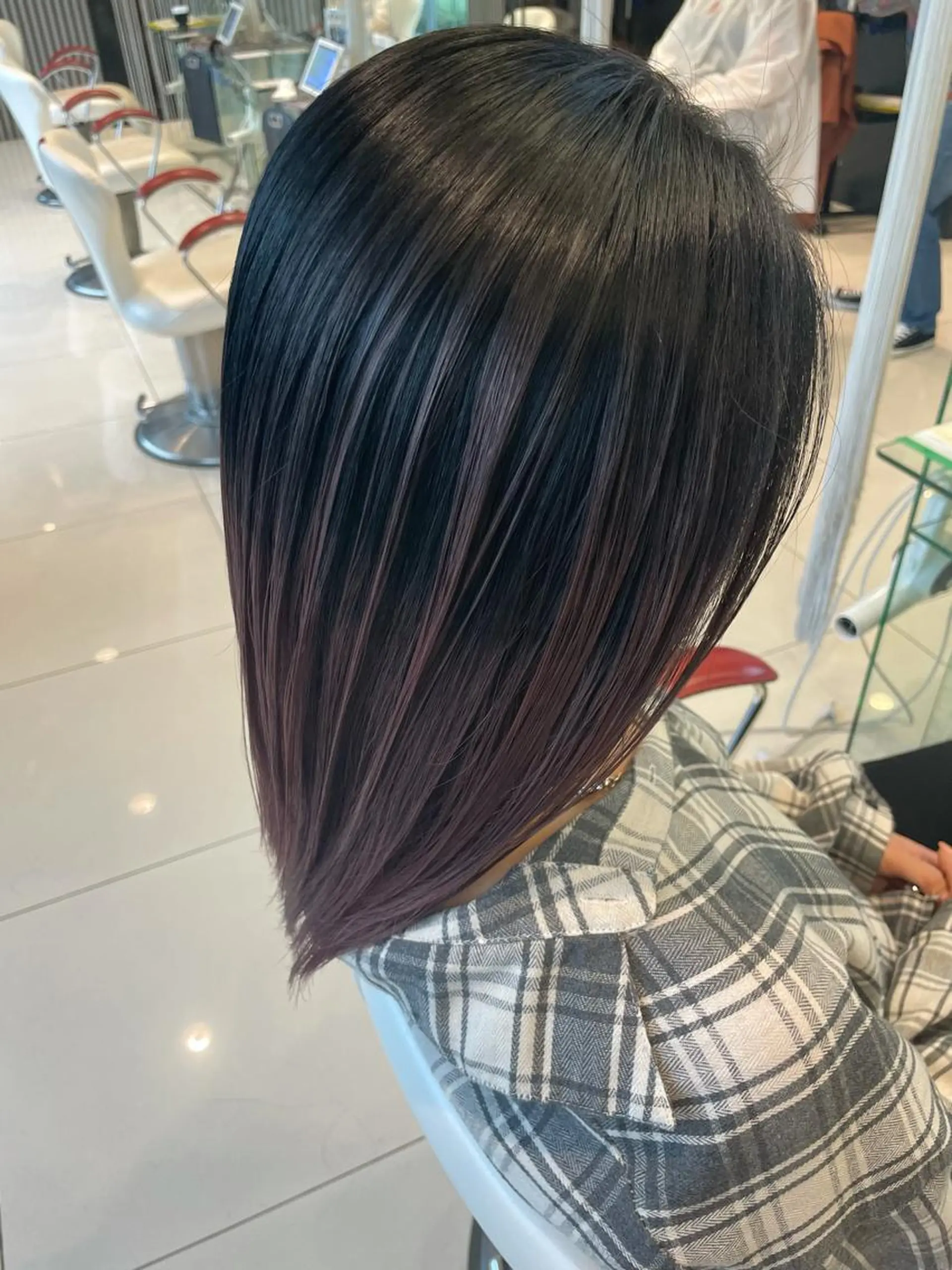 ミディアム カラー 横倉 宏樹のヘアスタイル