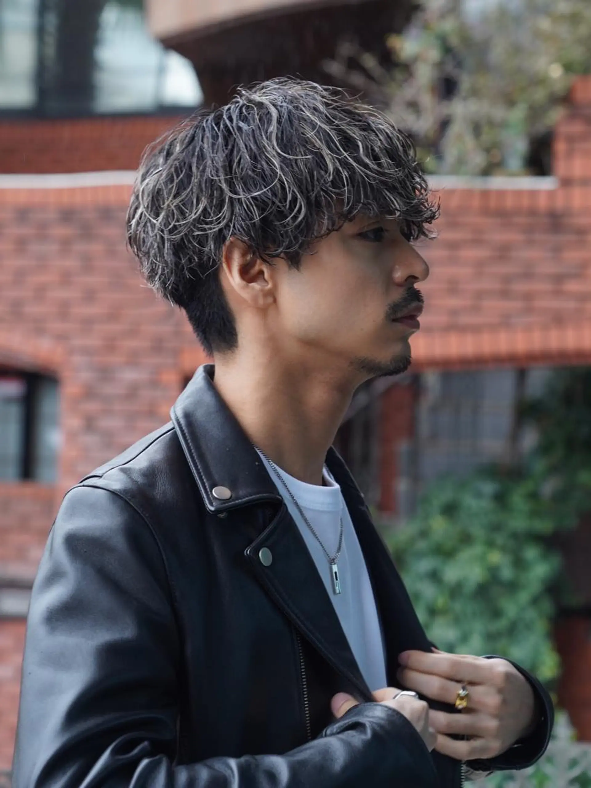 パーマ メンズ メンズブリーチ メンズパーマ ツイストスパイラルパーマ 波巻きパーマ ニュアンスパーマ fifth リュウセイのヘアスタイル