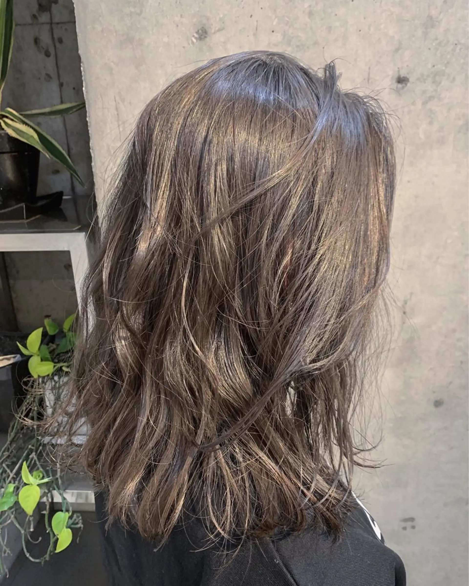 セミロング 渋谷ブリーチカラー 韓国ヘアyuikoのヘアスタイル