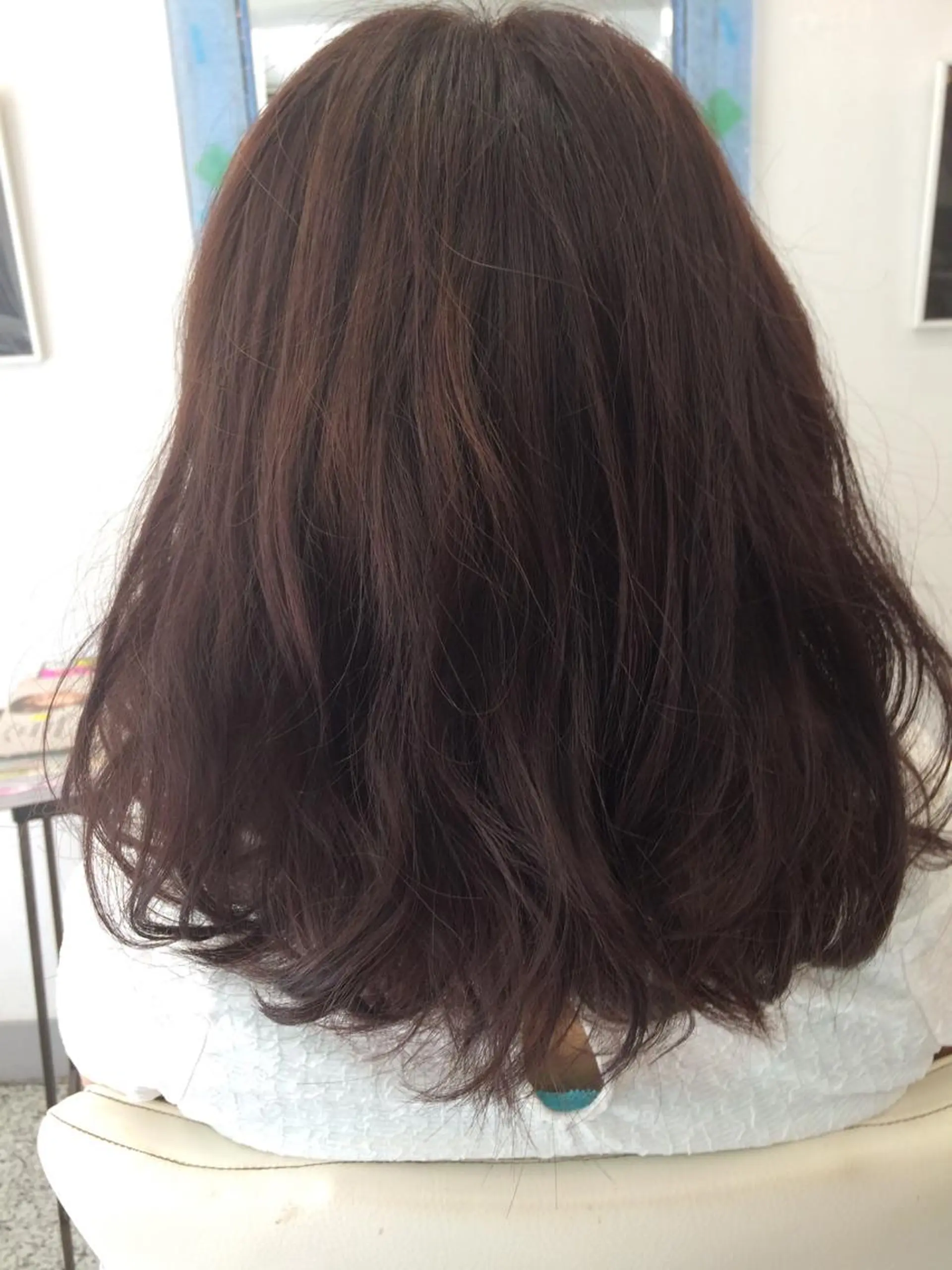 ミディアム カラー パーマ ミディアムパーマ イルミナカラー ストレートパーマ 山内 聡史のヘアスタイル