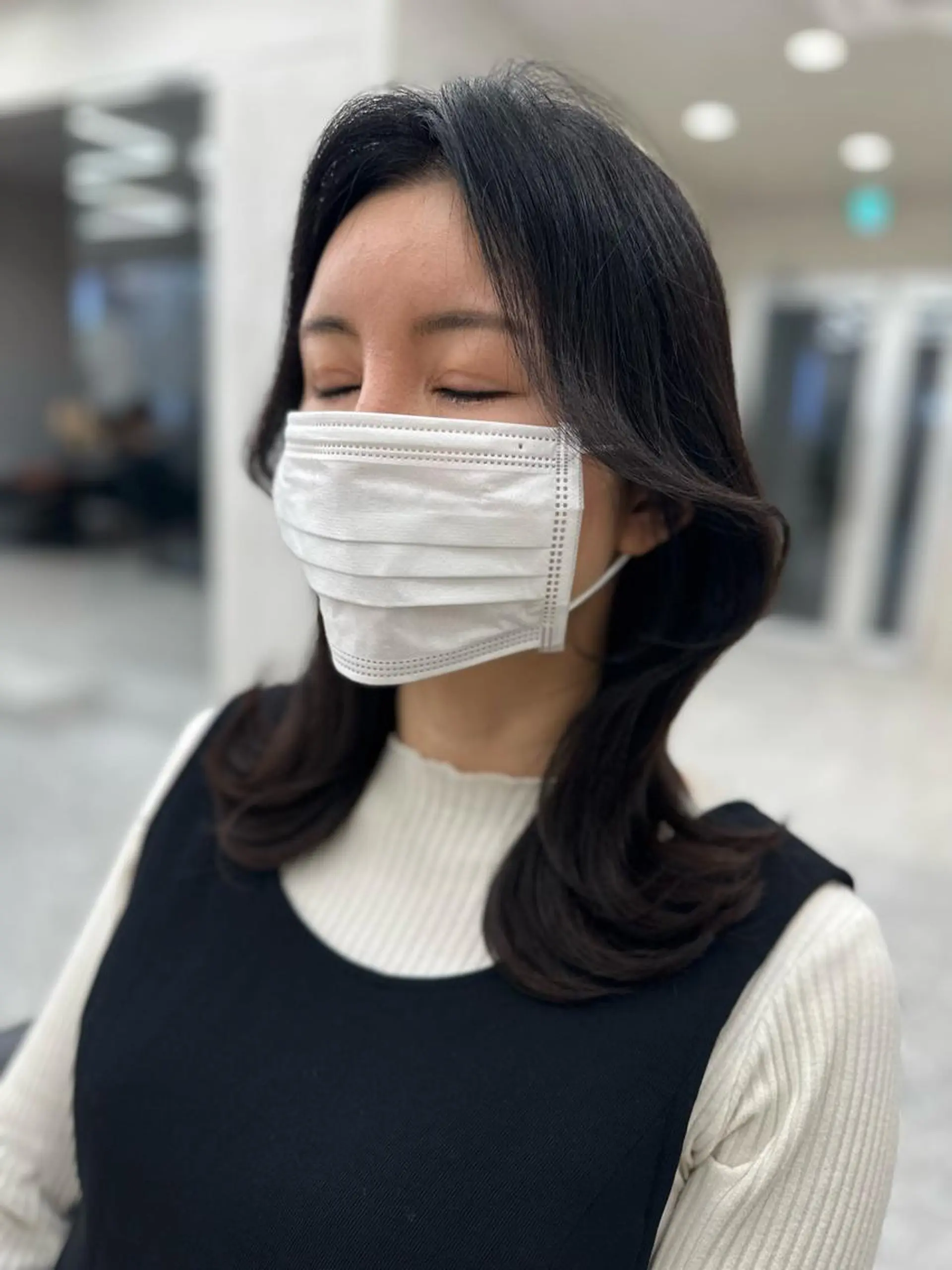 セミロング カット ヘアカラー 縮毛矯正 トリートメント ✨髪質改善特化✨副 店長椎葉信乃介のヘアスタイル