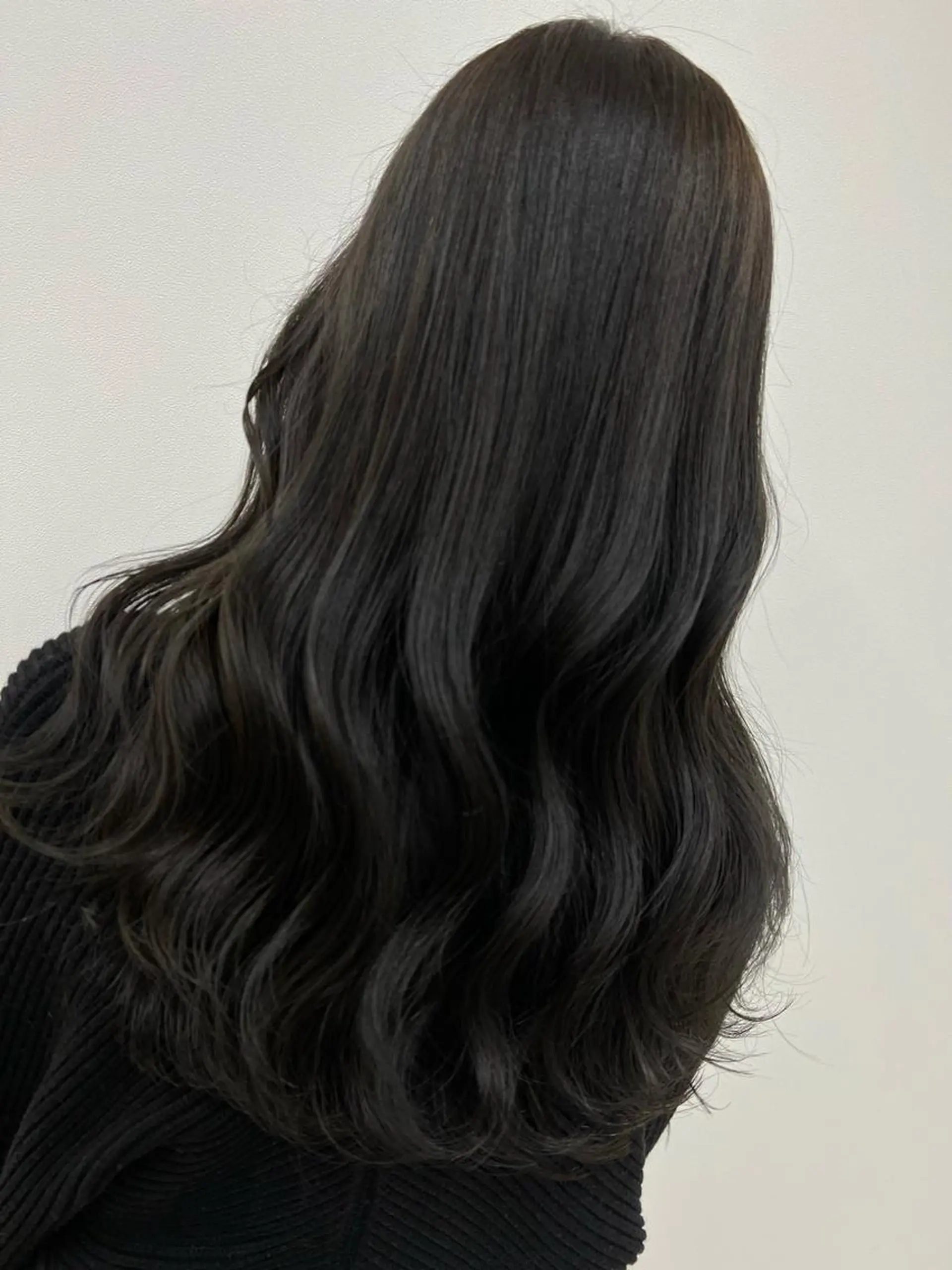 セミロング カラー グレージュ ヨシンモリ カット ヘアカラー トリートメント 角田 全史のヘアスタイル