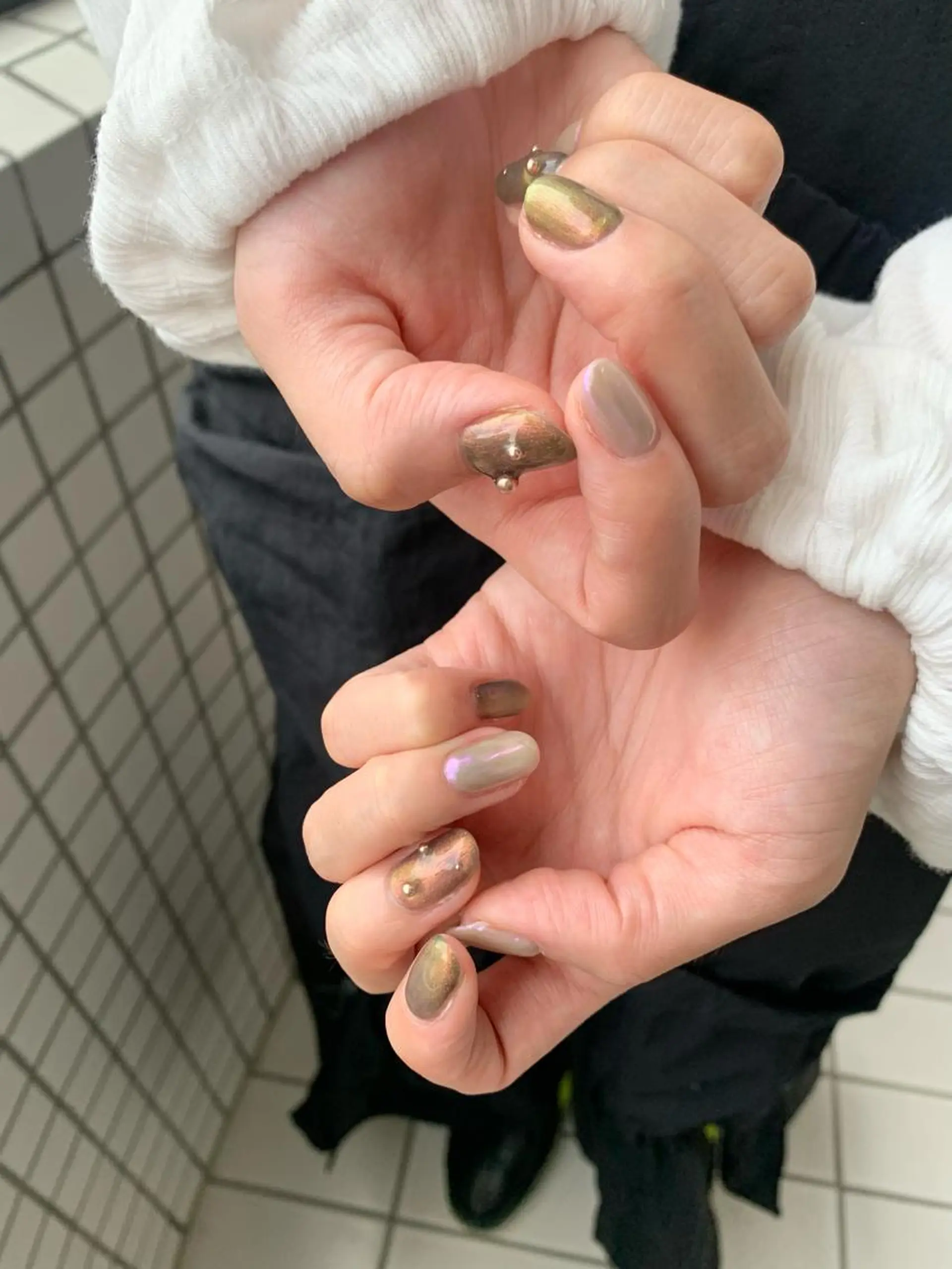 ネイル オーロラネイル ハンドネイル N.barber / koderaのネイルデザイン