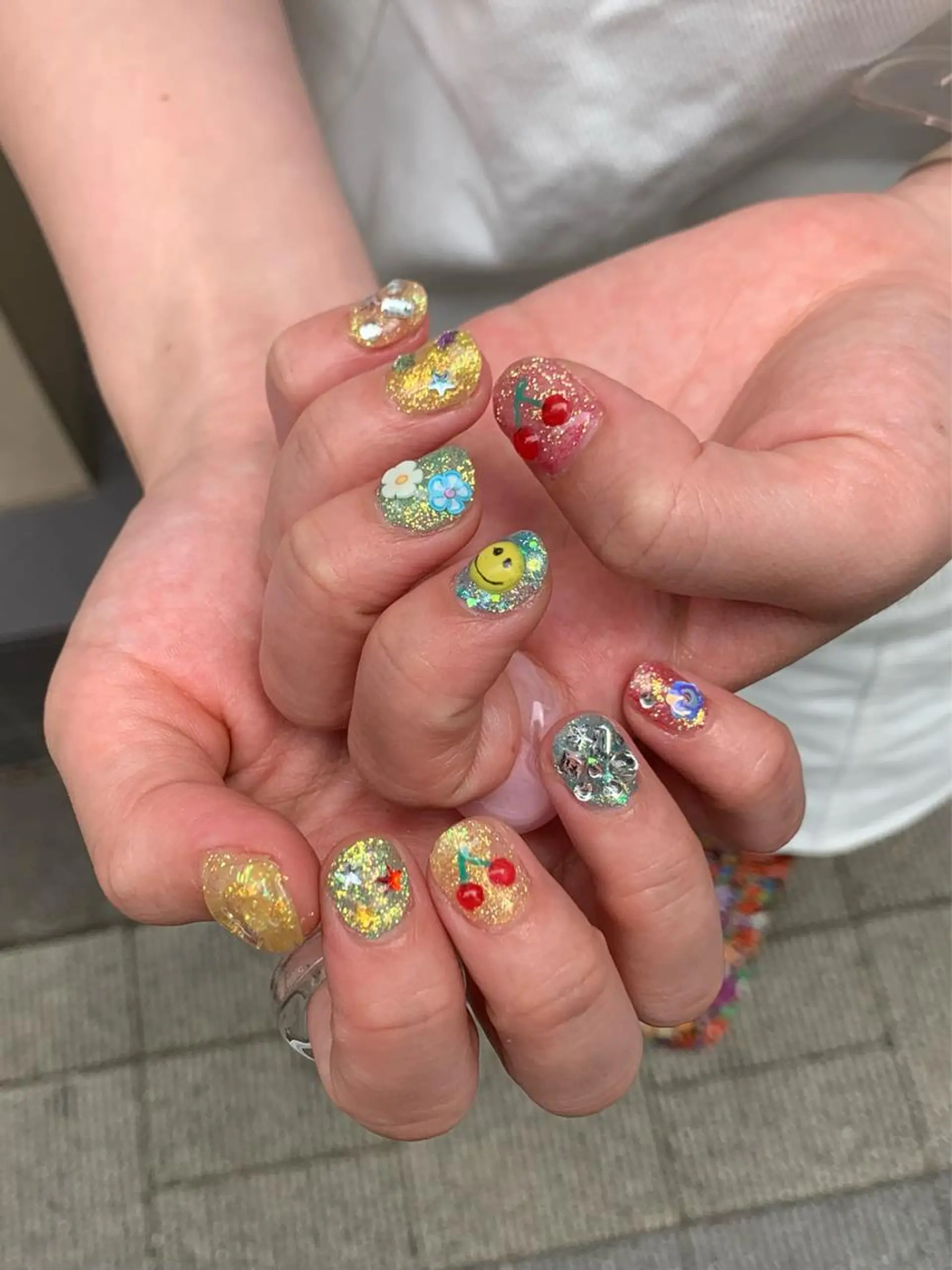 ネイル 海外girl🤎 透明感ベージュmaoのヘアスタイル