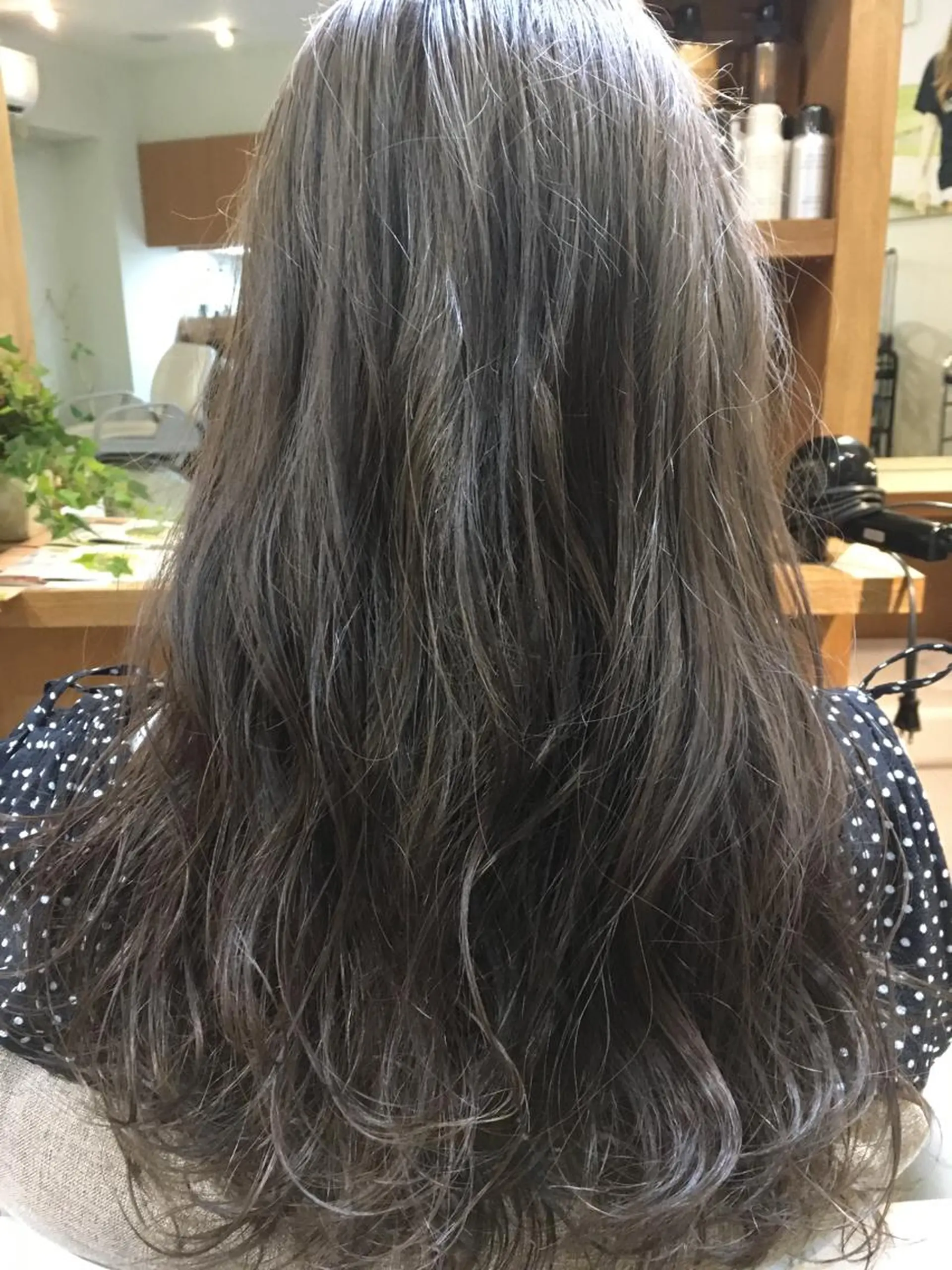 ロング 平 一裕のヘアスタイル