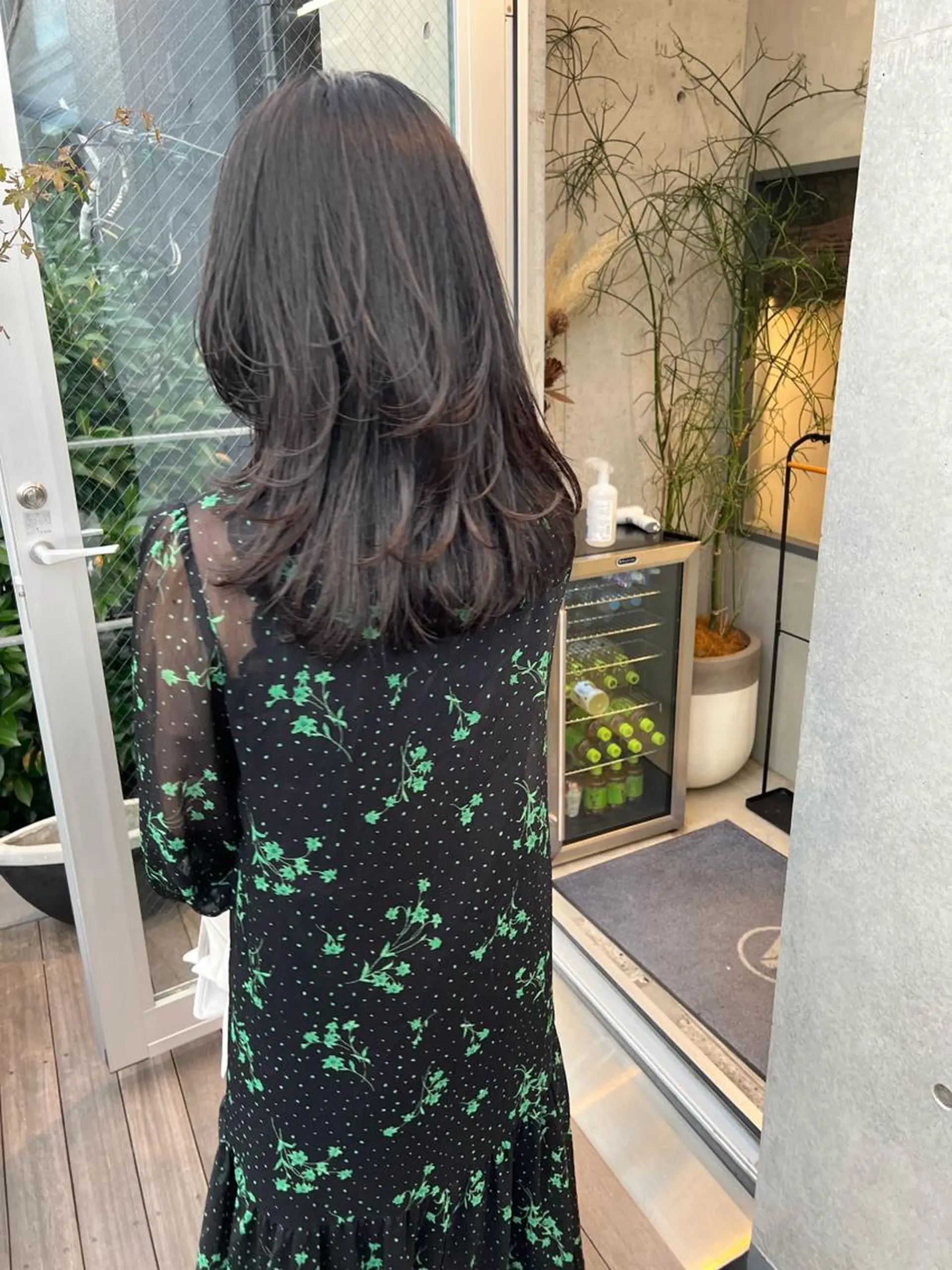 ミディアム レイヤーカット カット ヘアカラー sakoda shunkiのヘアスタイル