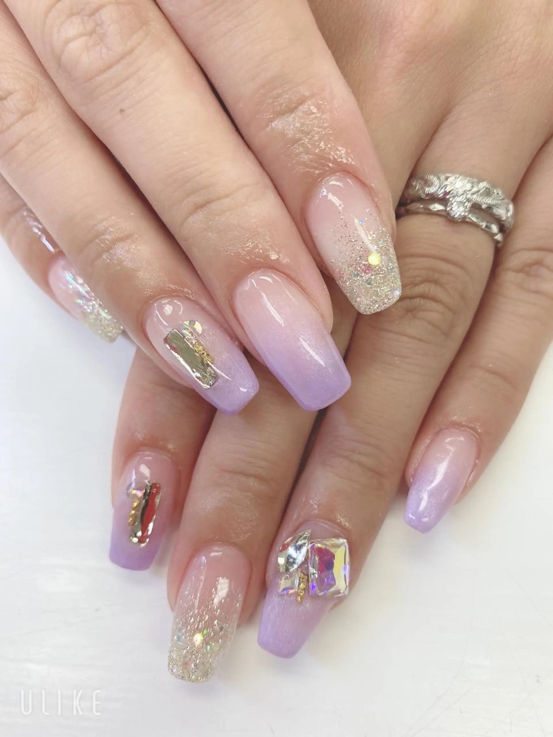 ミディアム ハンドネイル JNA認定講師🌸 RIEのネイルデザイン