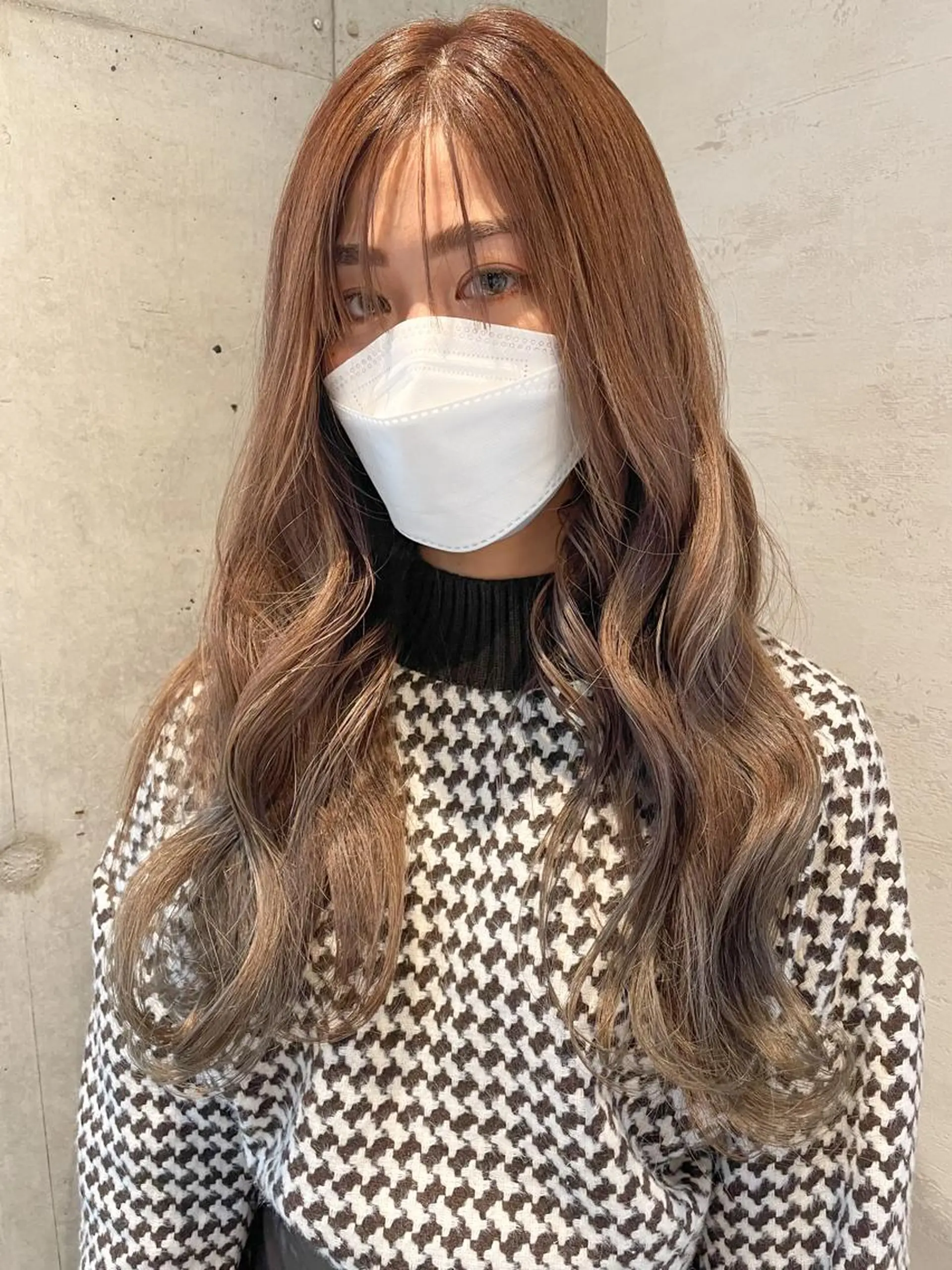 ロング カラー カット ヘアカラー 女性に人気♪ はやしほのかのヘアスタイル