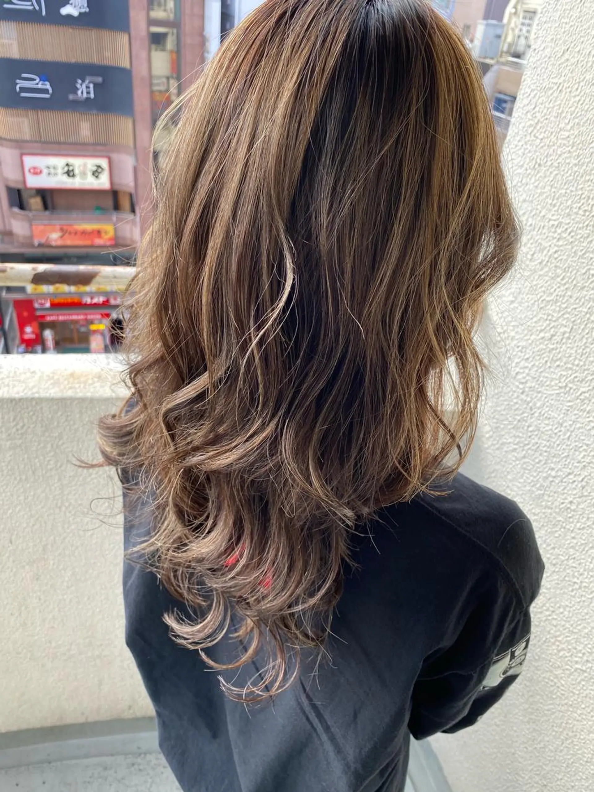 セミロング カラー 🌟髪質改善ケアカラ ー美髪縮毛矯正y🌟のヘアスタイル