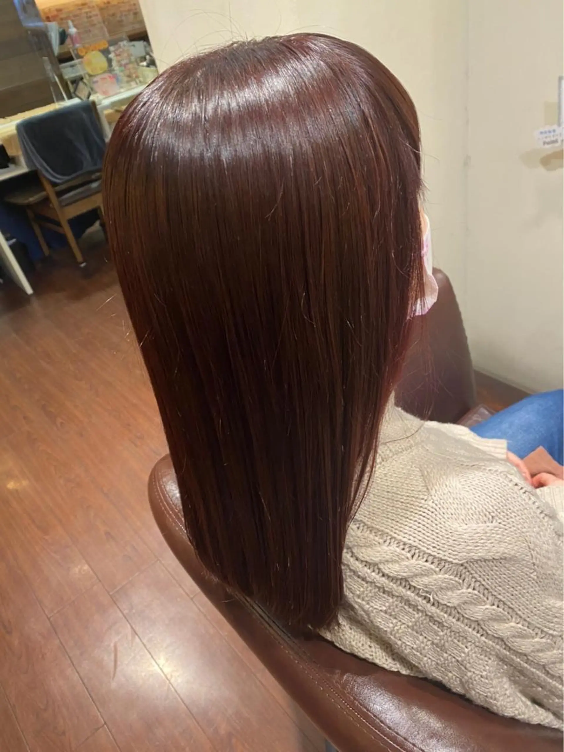 セミロング 水谷 菜央のヘアスタイル