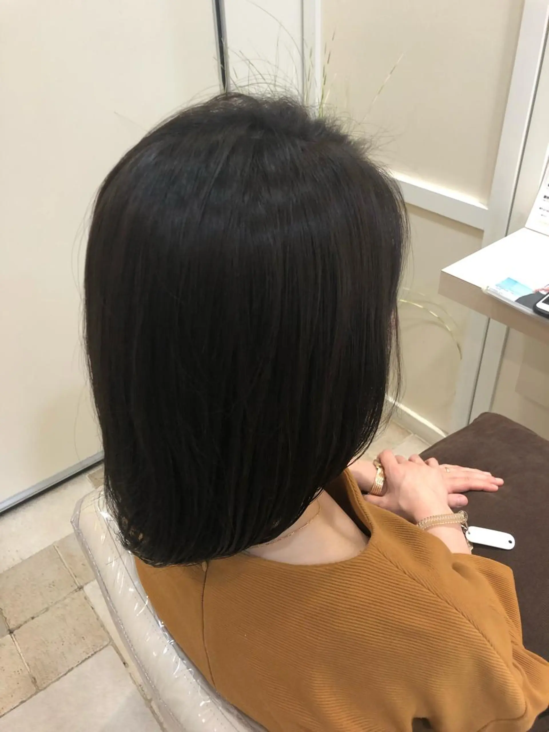 ミディアム カラー ヘアアレンジ ブラウンカラー ダークブラウン イルミナカラー メンズパーマ特化/ KAORU/店長のヘアスタイル