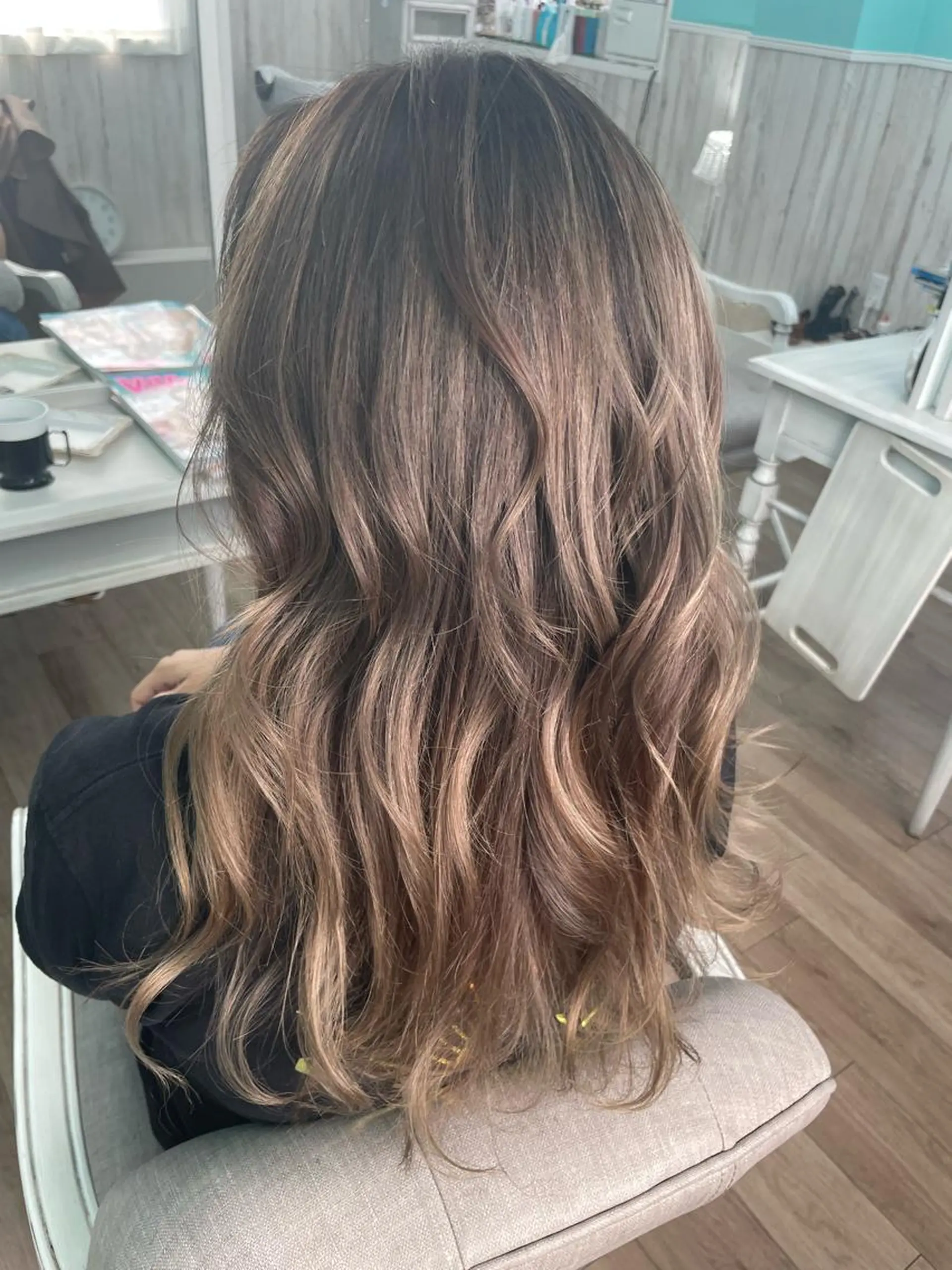 ロング ヘアカラー トリートメント 🐆アンドウ チカコ🦓のヘアスタイル